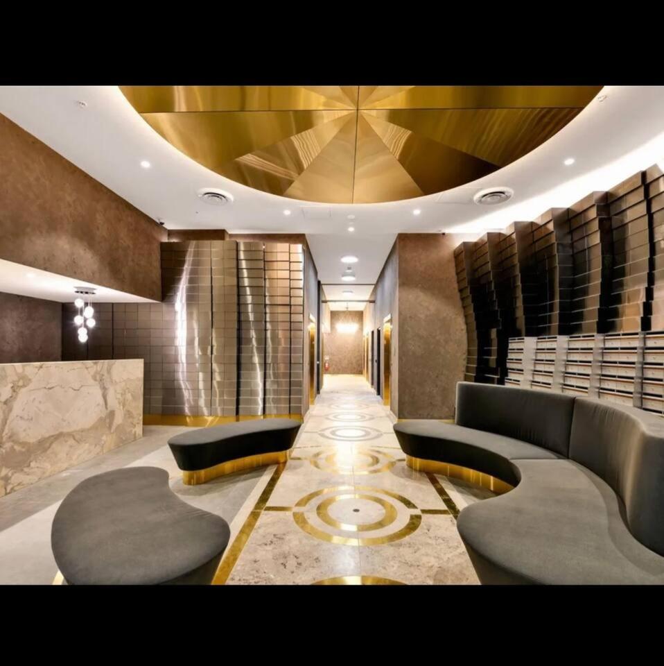 Sky Apartment - Realm Adelaide