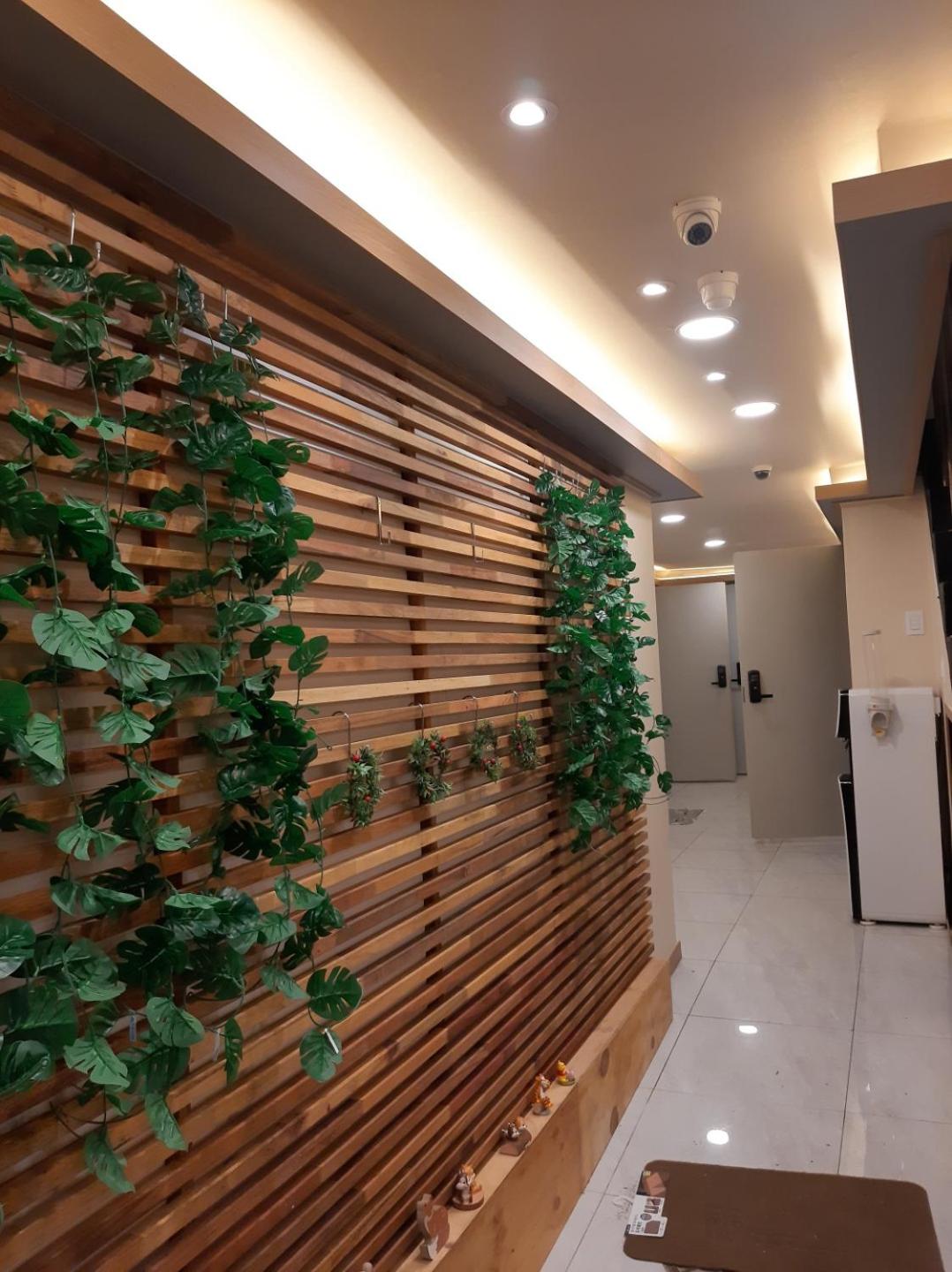 ELO Hostel