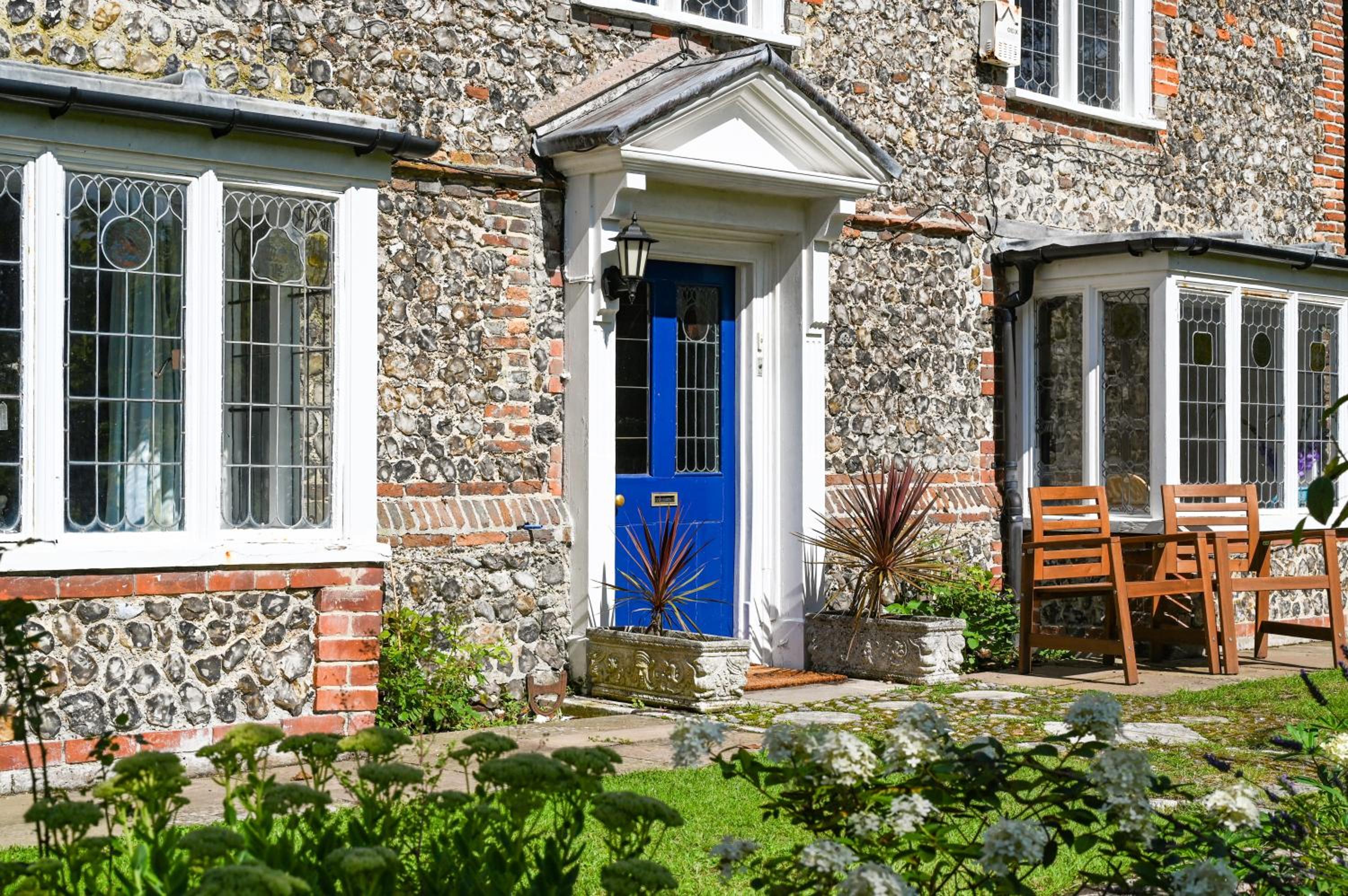 Walnut Tree House