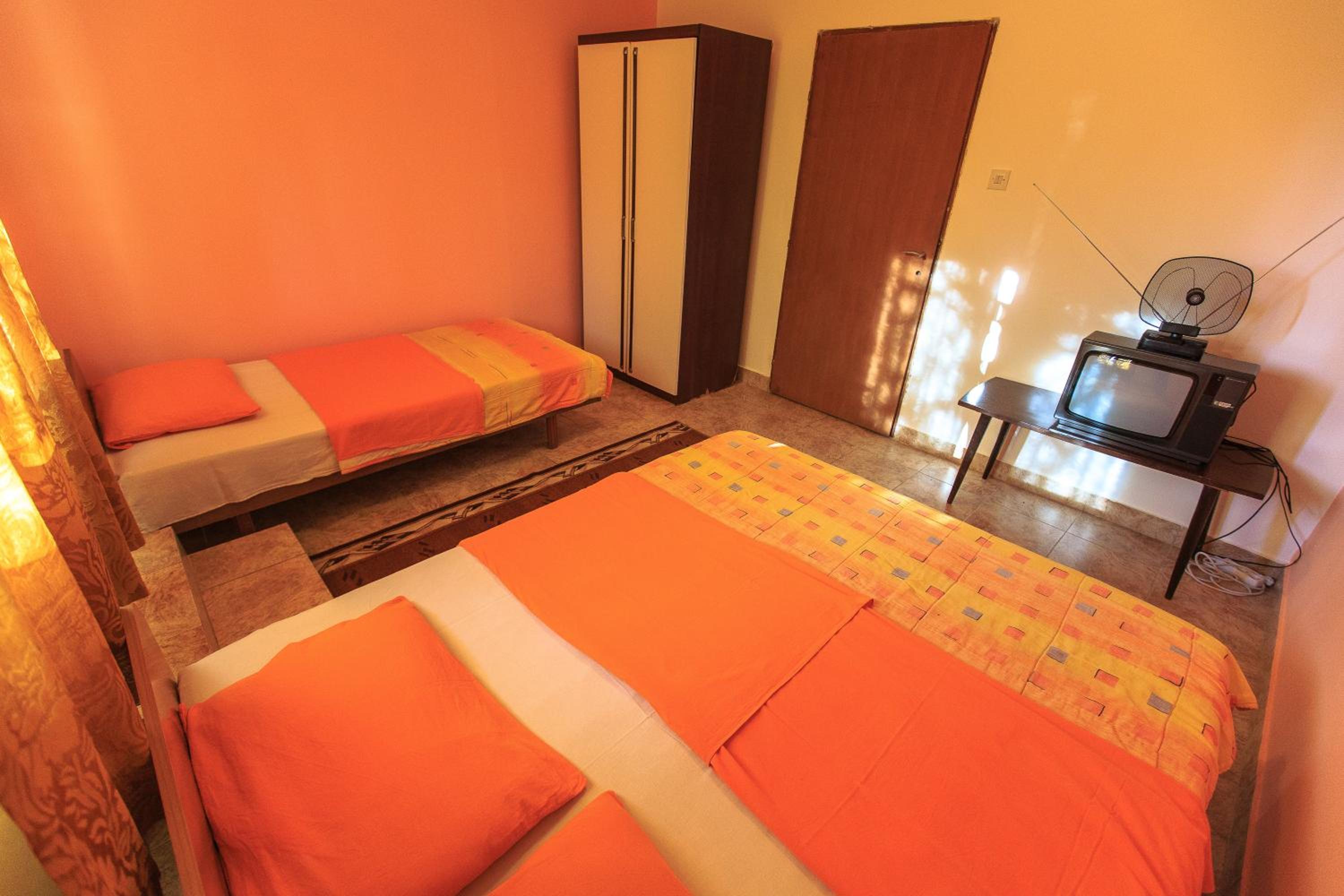 Apartments Vitic view 4