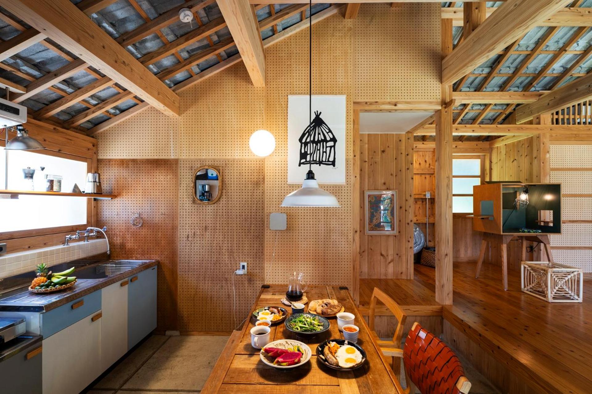 フクギに囲まれた家 さばんぎ沖縄古民家 SAVANGI Okinawan Designed Folk House view 4