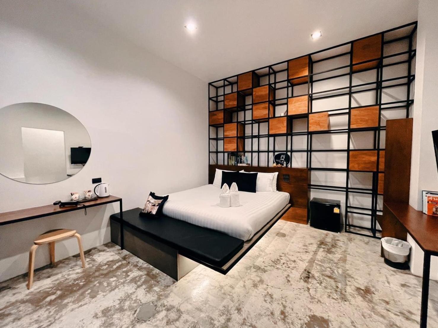 Book a Bed Poshtel - SHA Plus