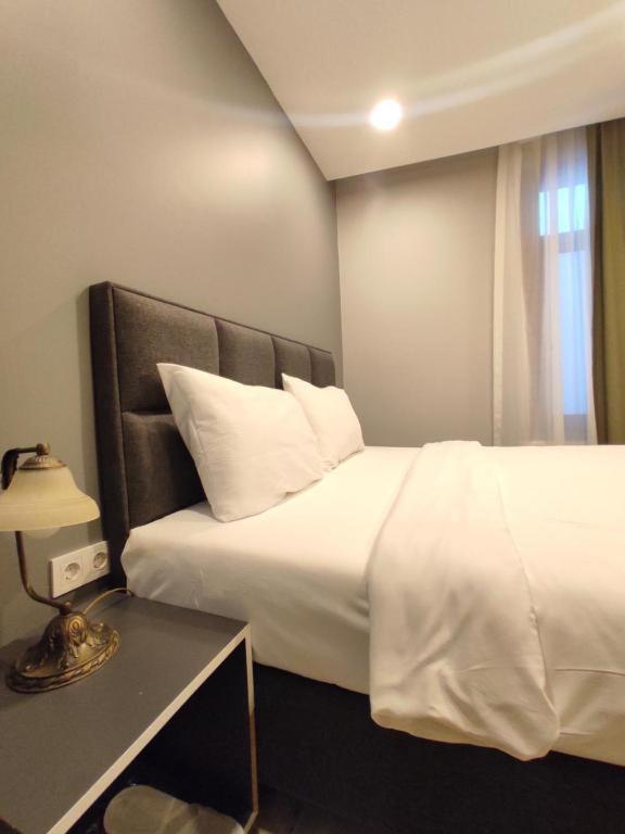 Ore Pera Suites - Image 54