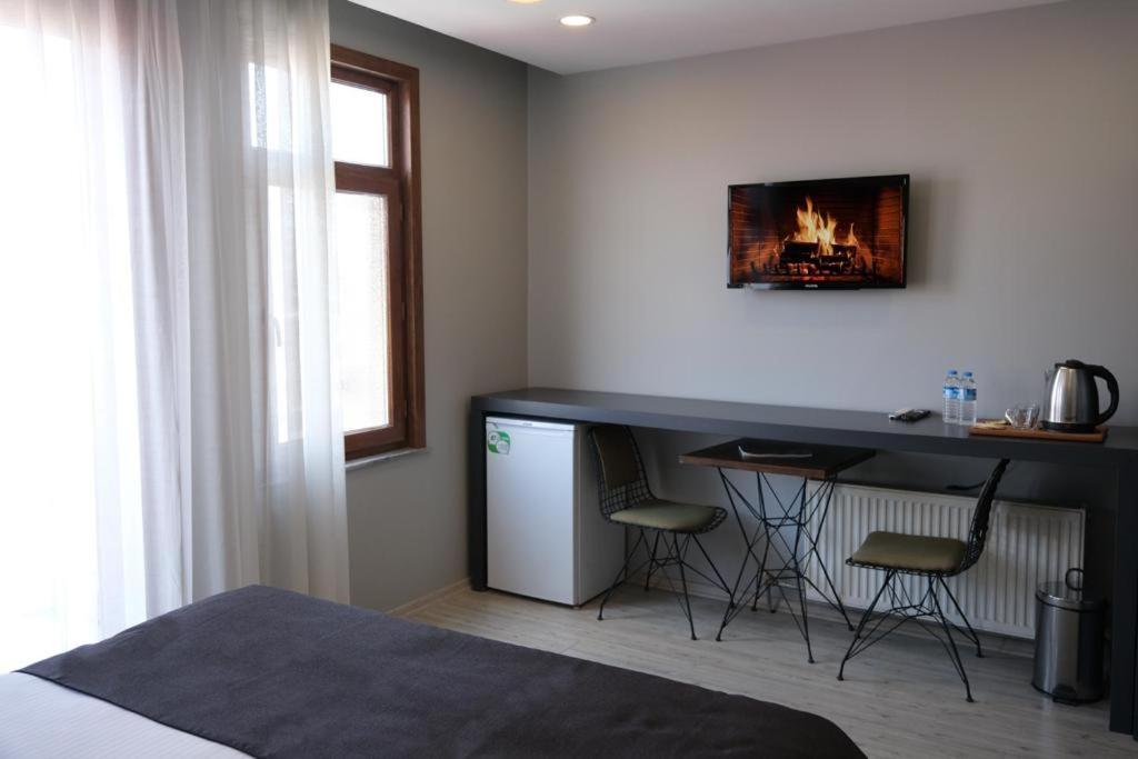 Ore Pera Suites - Image 50