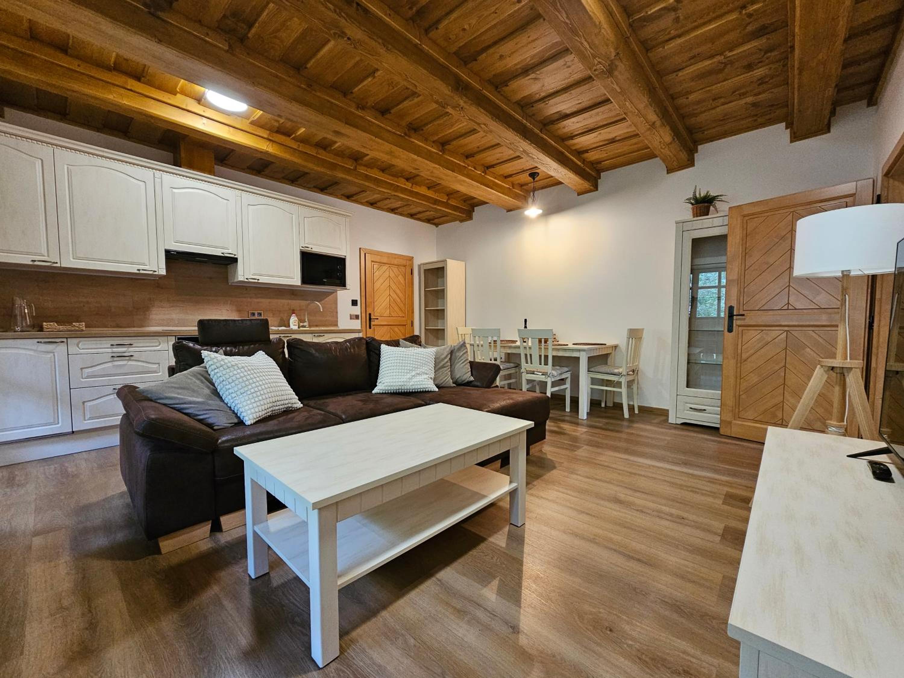 Apartmány Jezerné