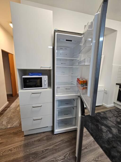 Vienna Vacations - Affordable Suite in Vienna's Hotpoint - Property Image 33