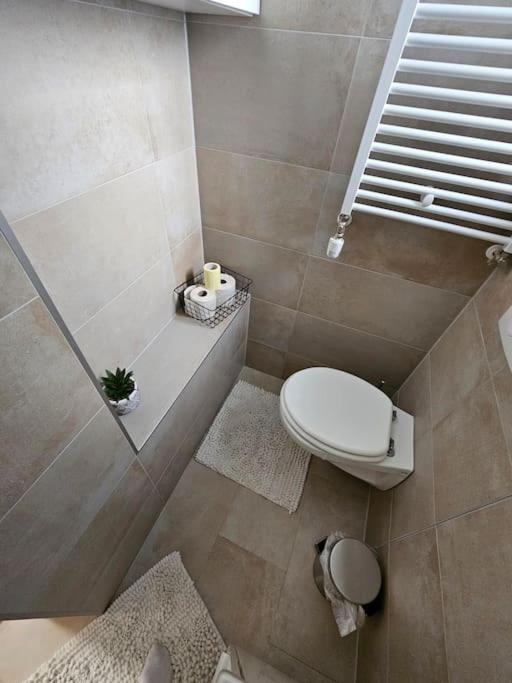 Vienna Vacations - Affordable Suite in Vienna's Hotpoint - Property Image 12