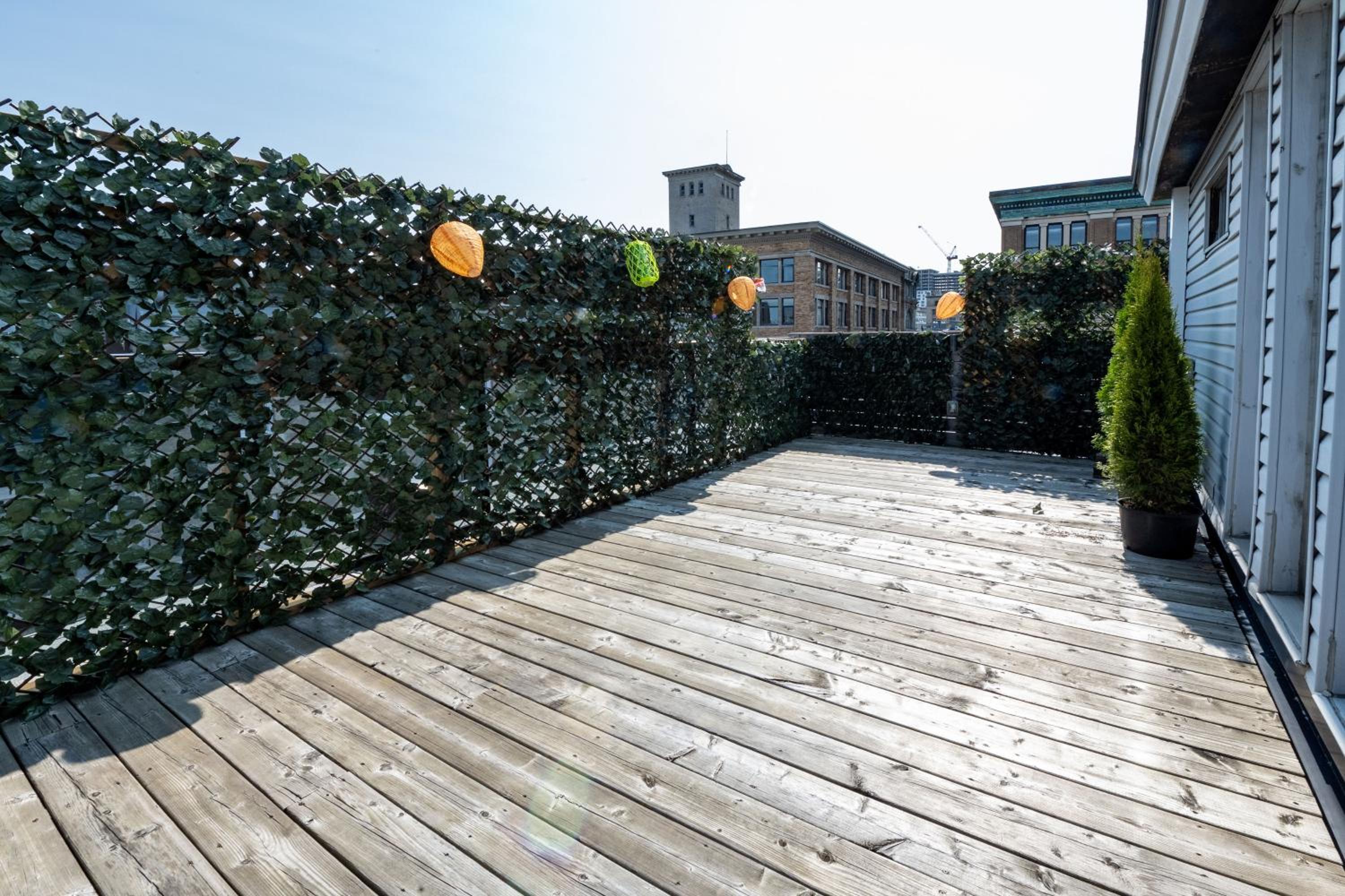 balance & terrace