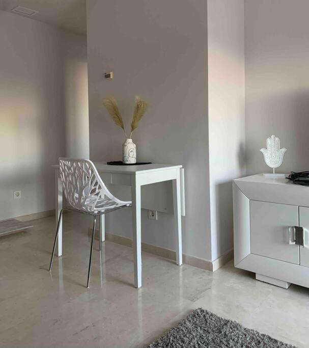 Penthouse Seaview and Golf Valle Romano Estepona