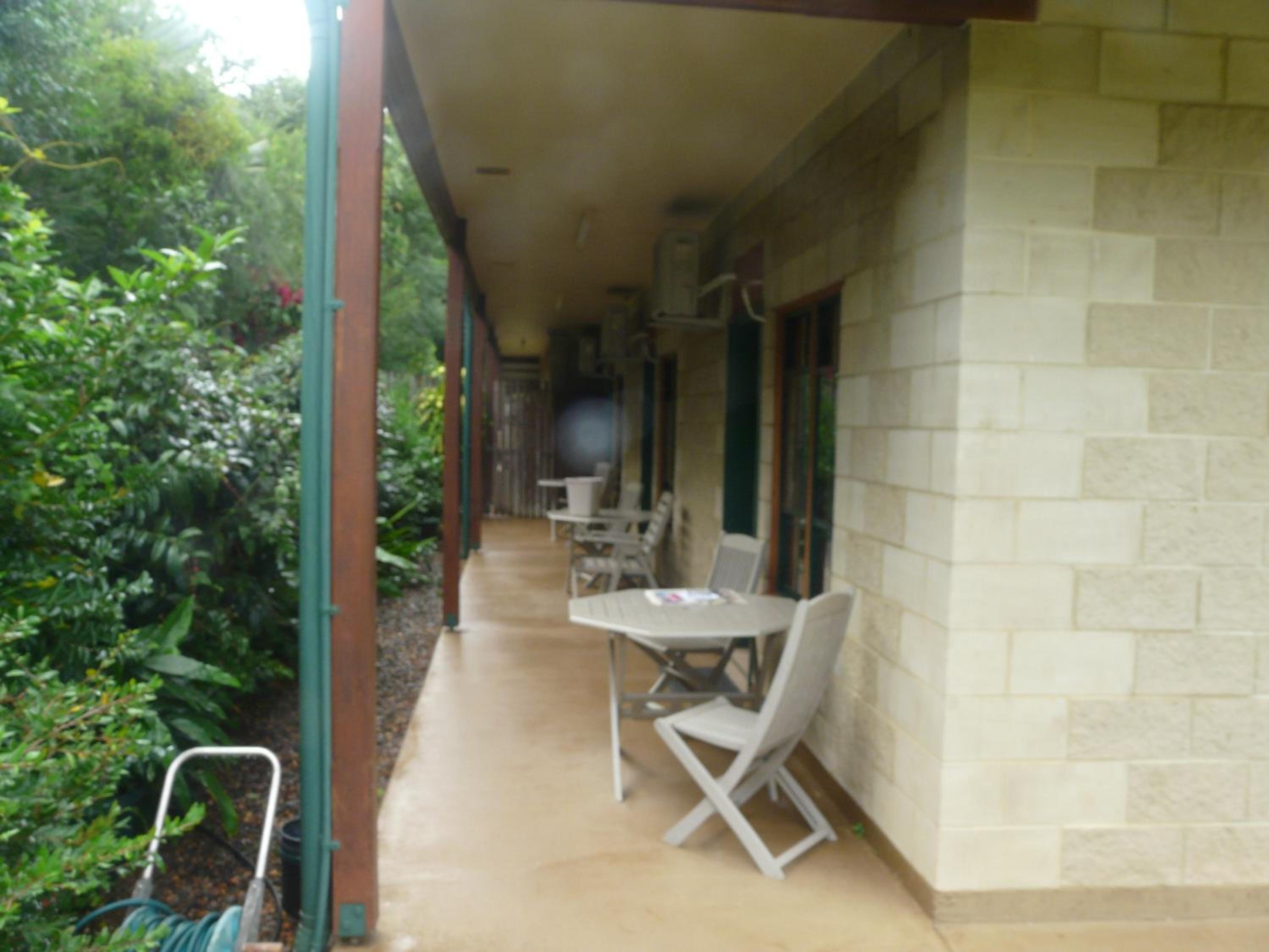 Curtain Fig Motel