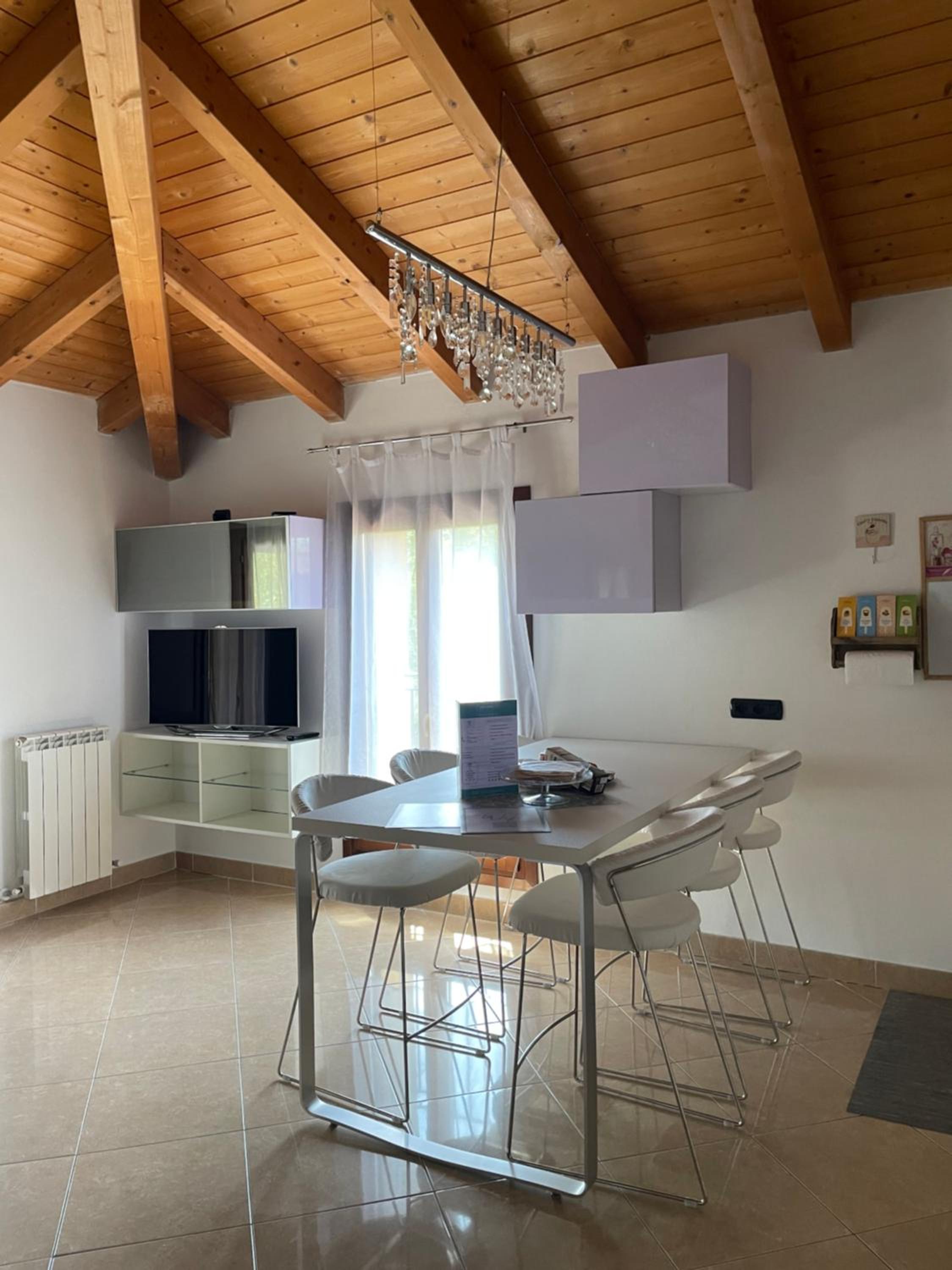 Appartamento tra verde e città view 5