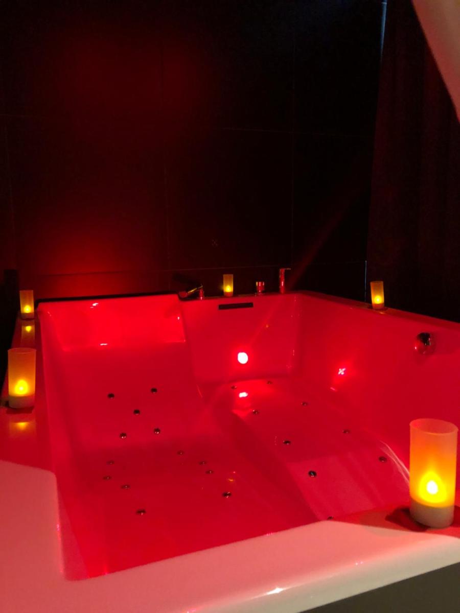 Jacuzzi