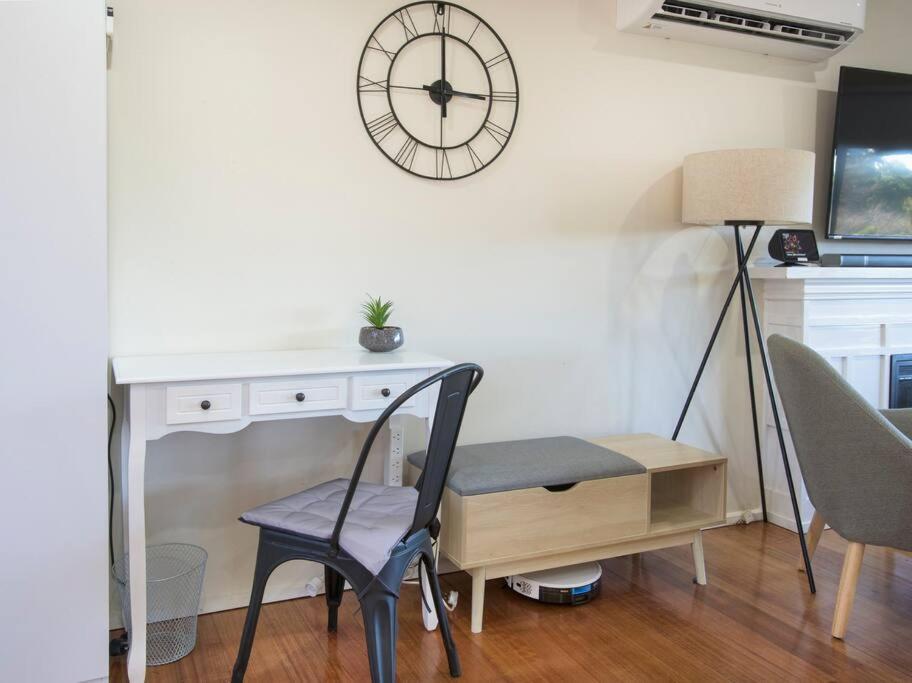 Little House Olinda - village stay sleeps 6