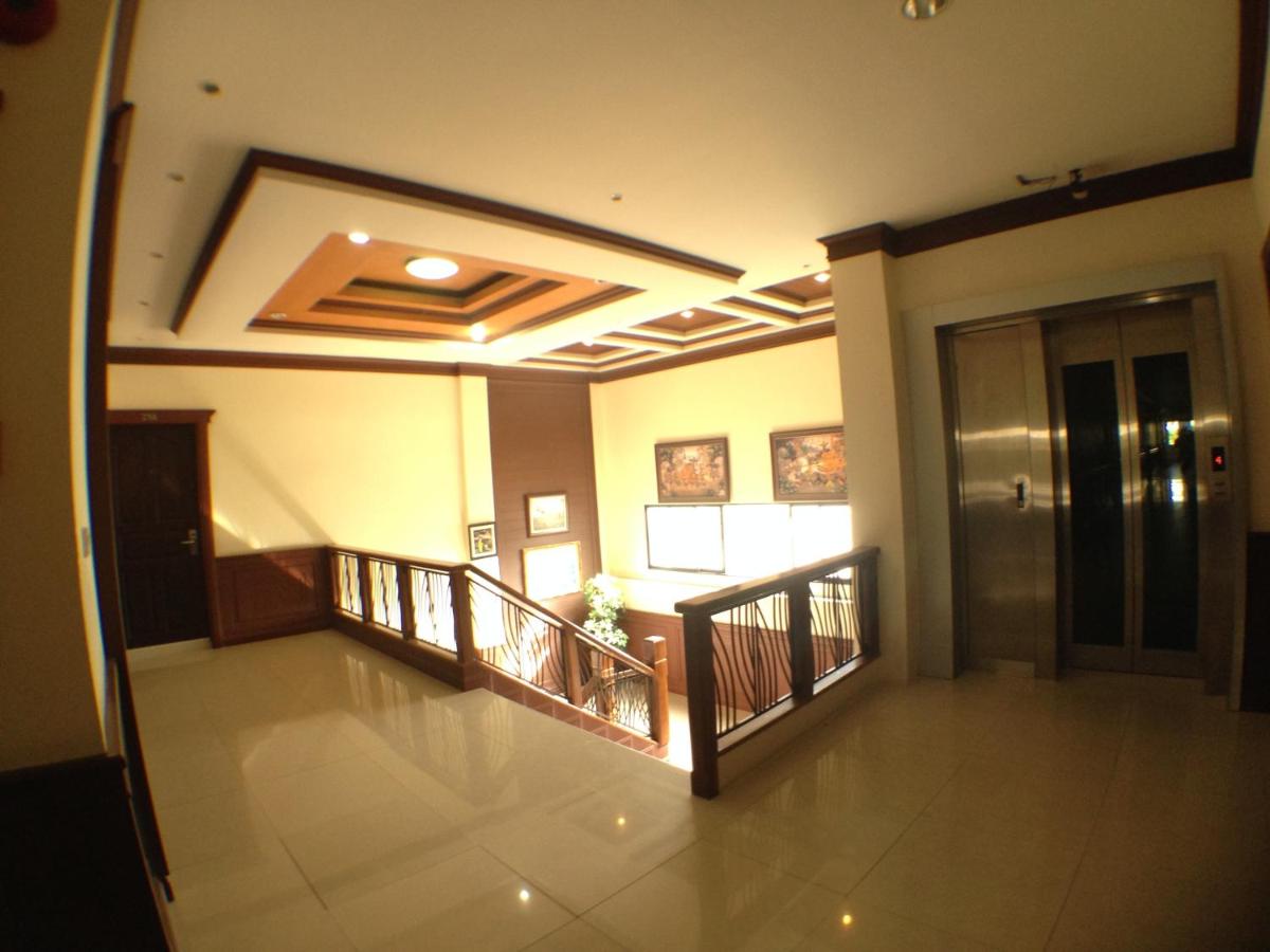 hotel reception