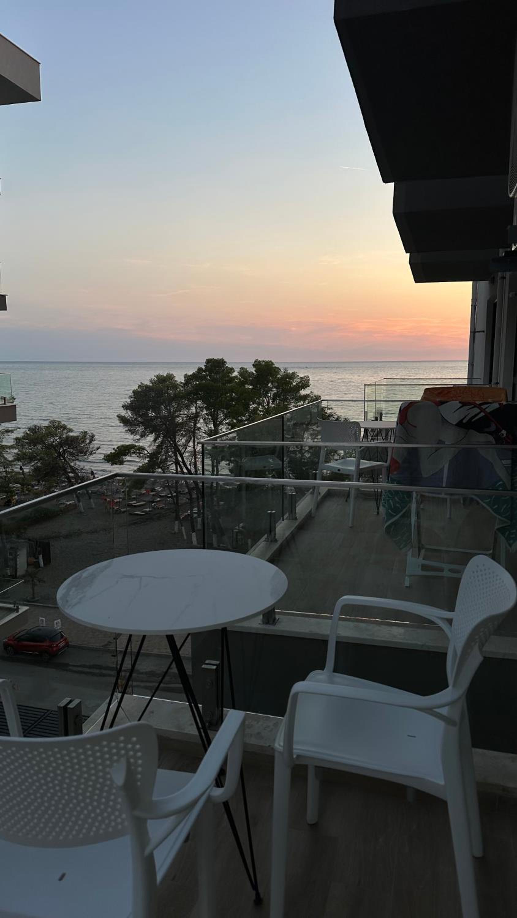 Sole apartments