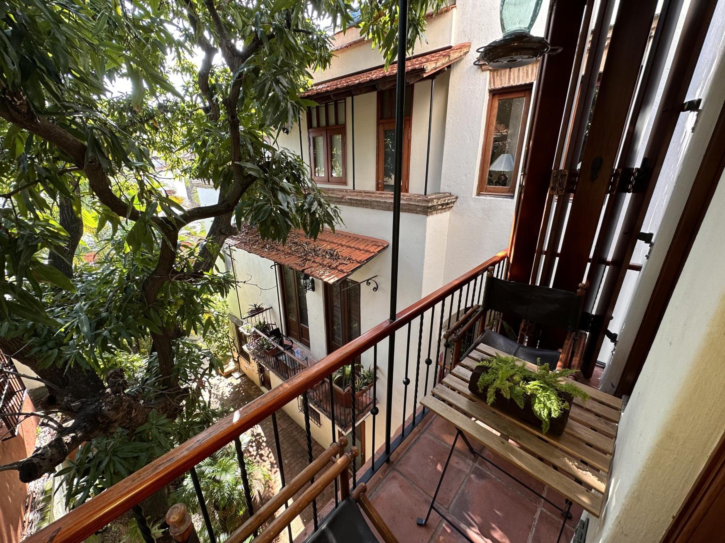 Unique two-level penthouse in the historical area
