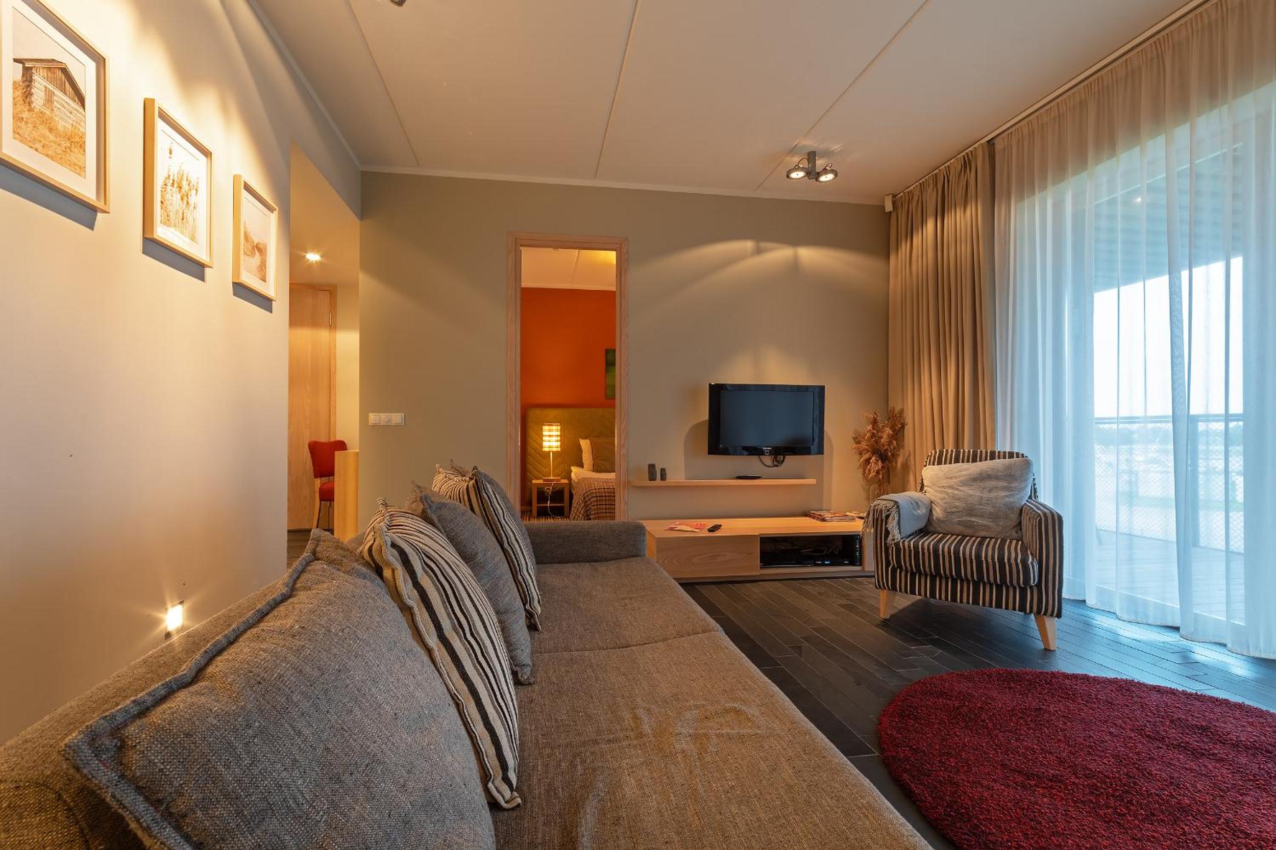 HYGGE APART with fireplace at the seaside