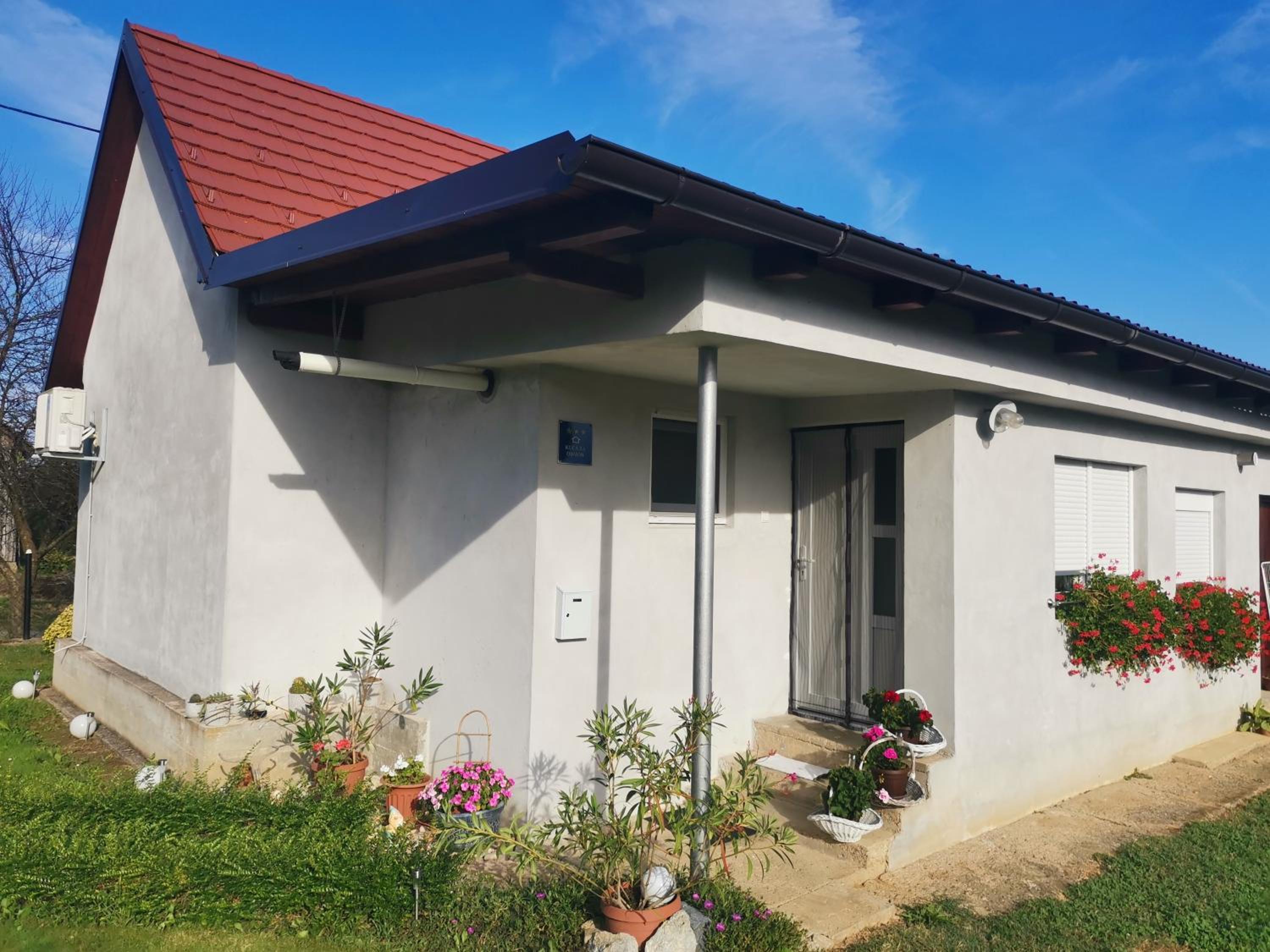 Hotel Holiday house Zoki - Image 1