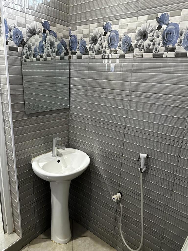 Revada Lodge Airport
