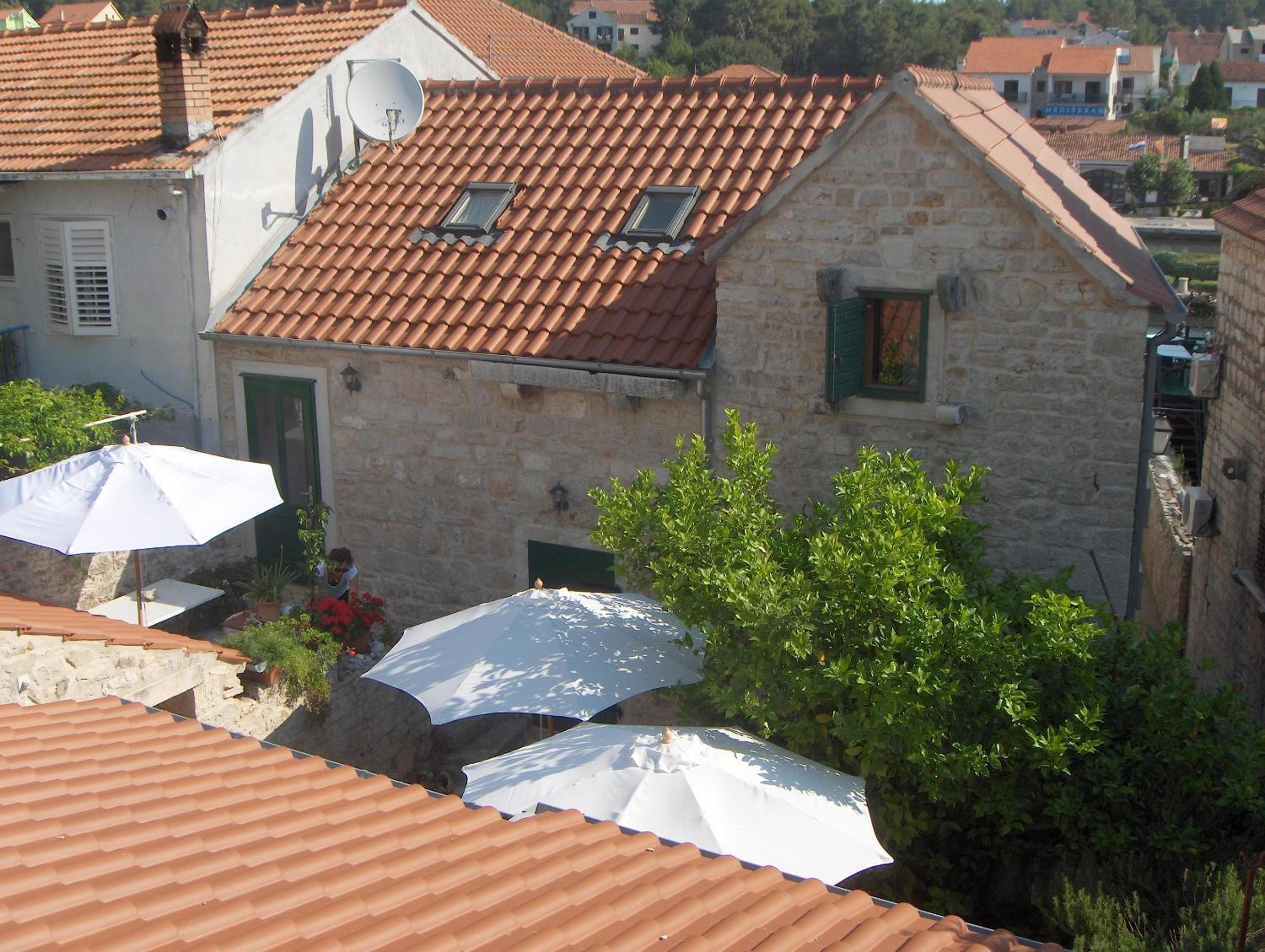 Guest House Lucijo