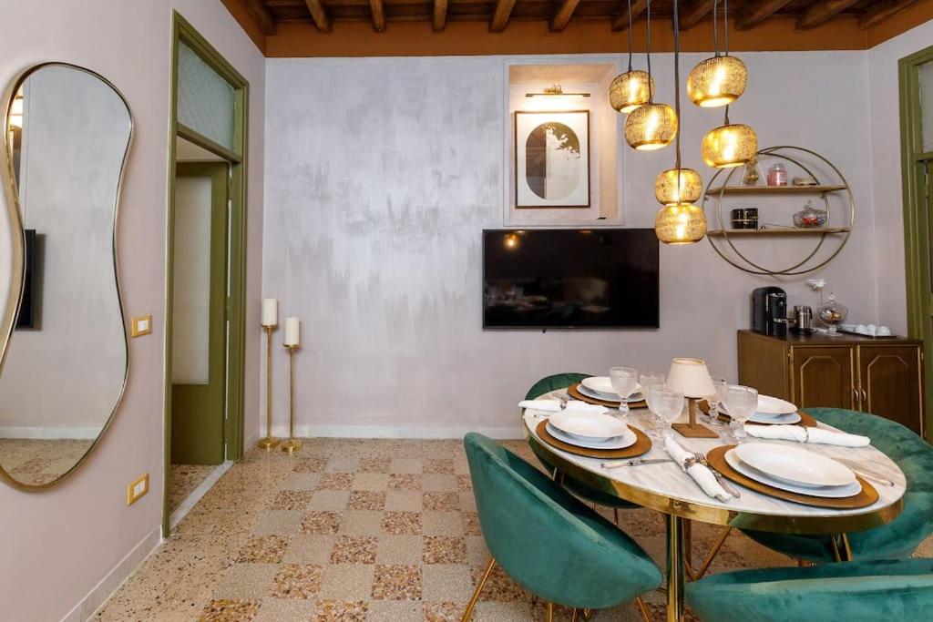 Serpenti home