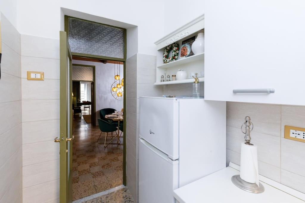 Serpenti home