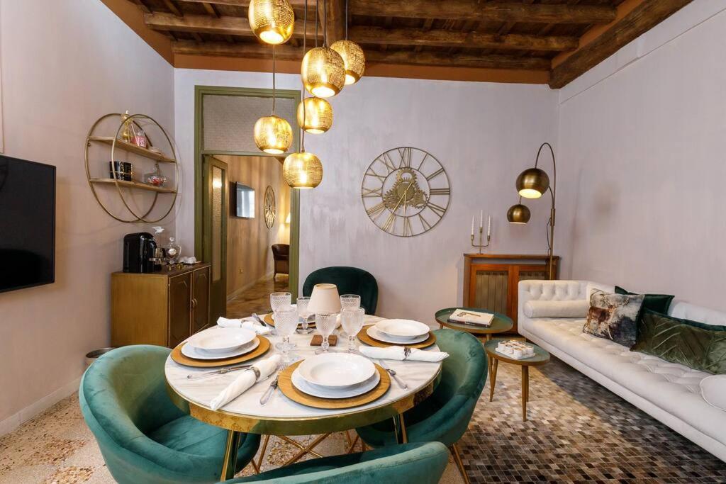 Serpenti home