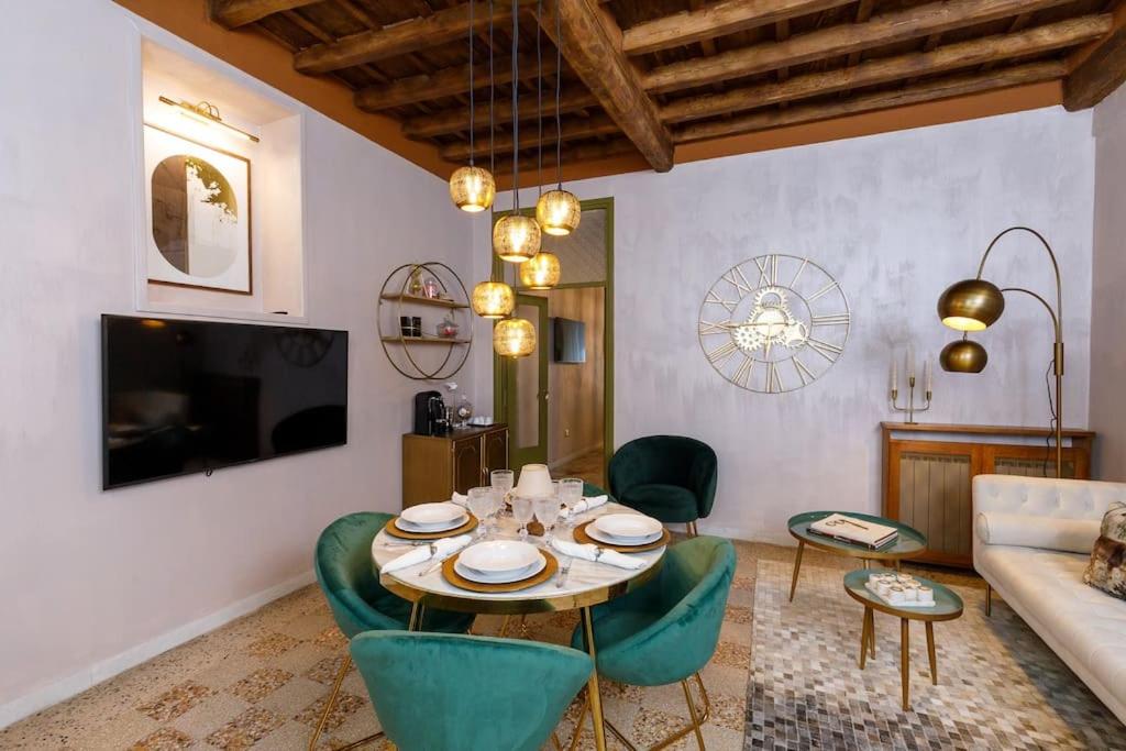 Serpenti home