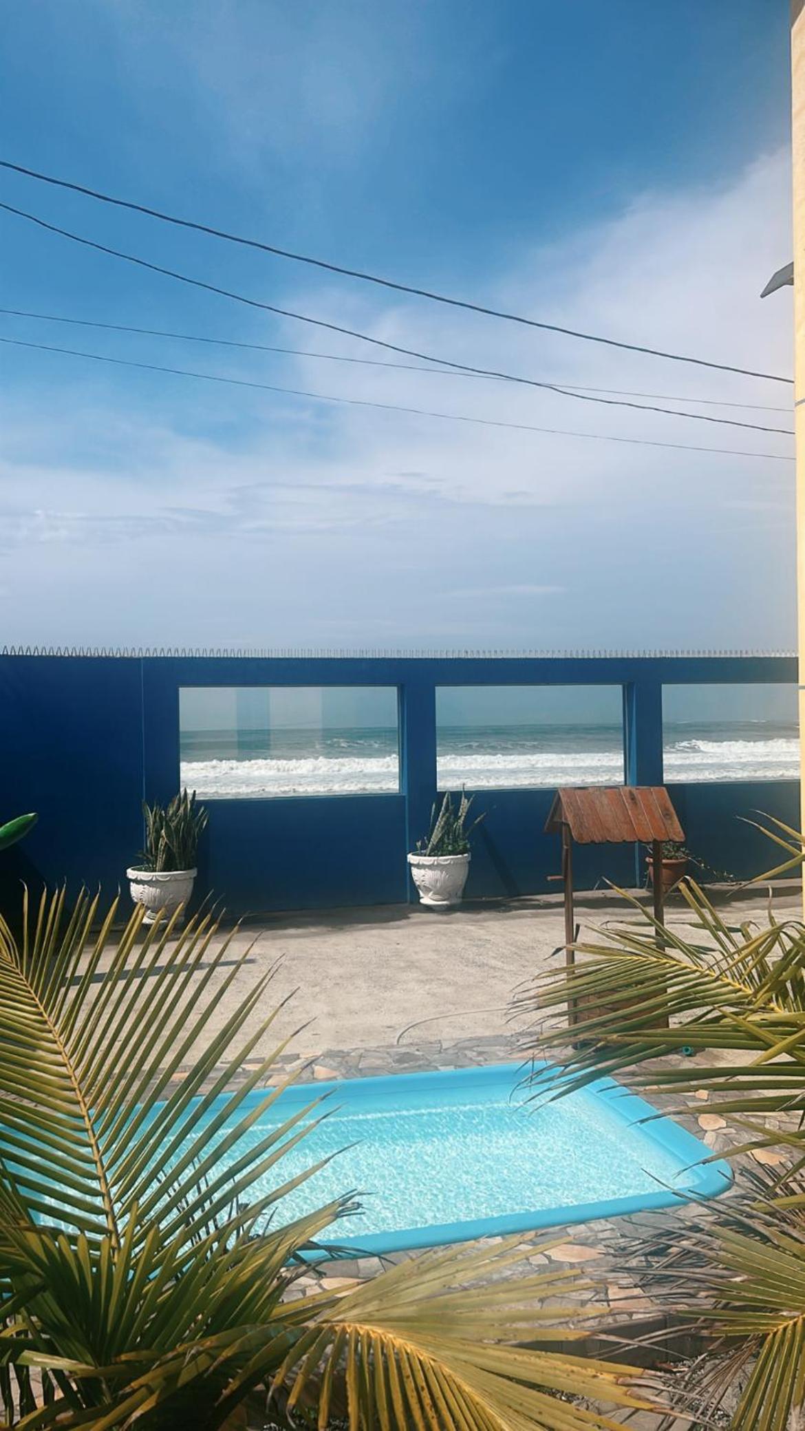 PÉ NA AREIA Apto Manfron