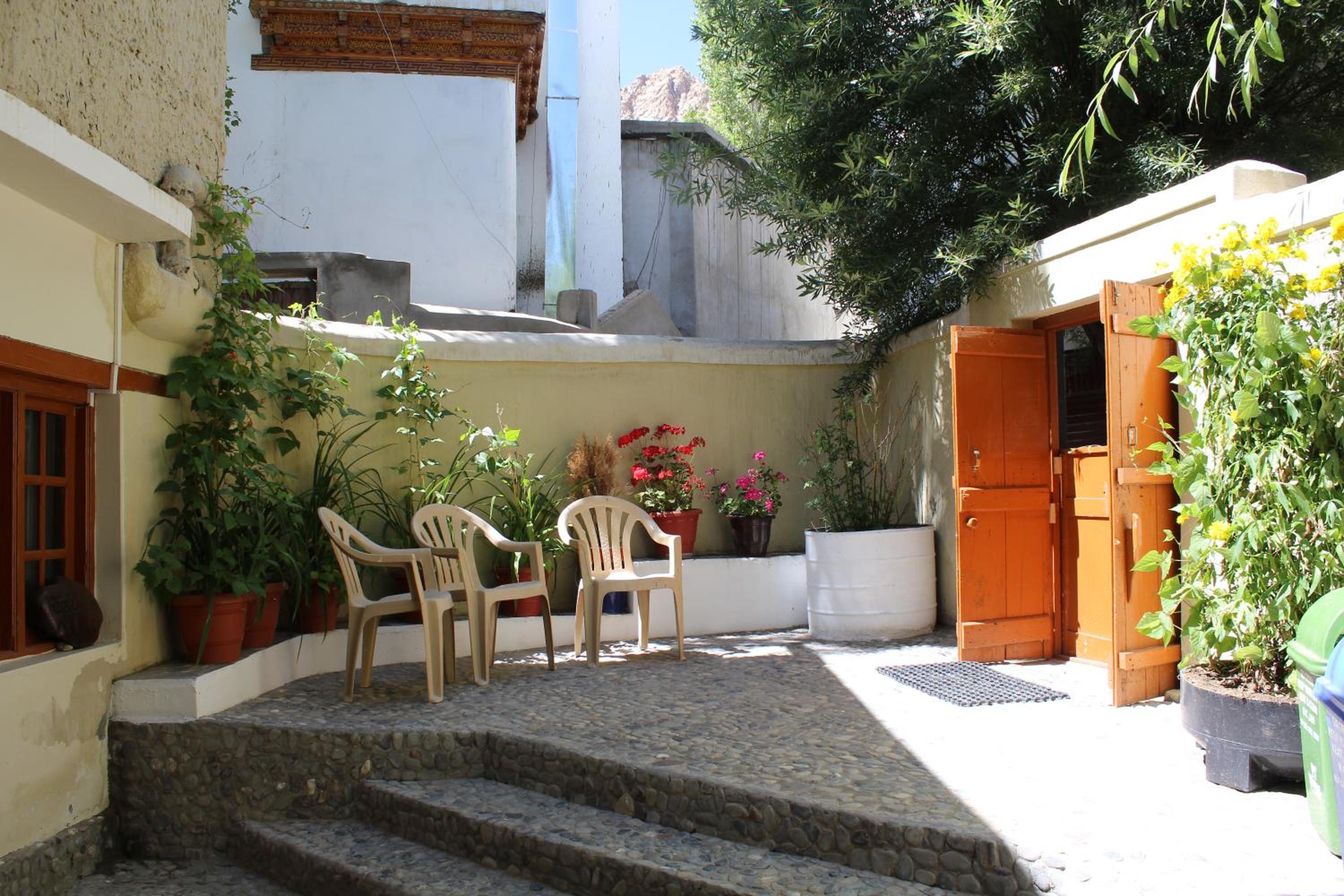Photo 12