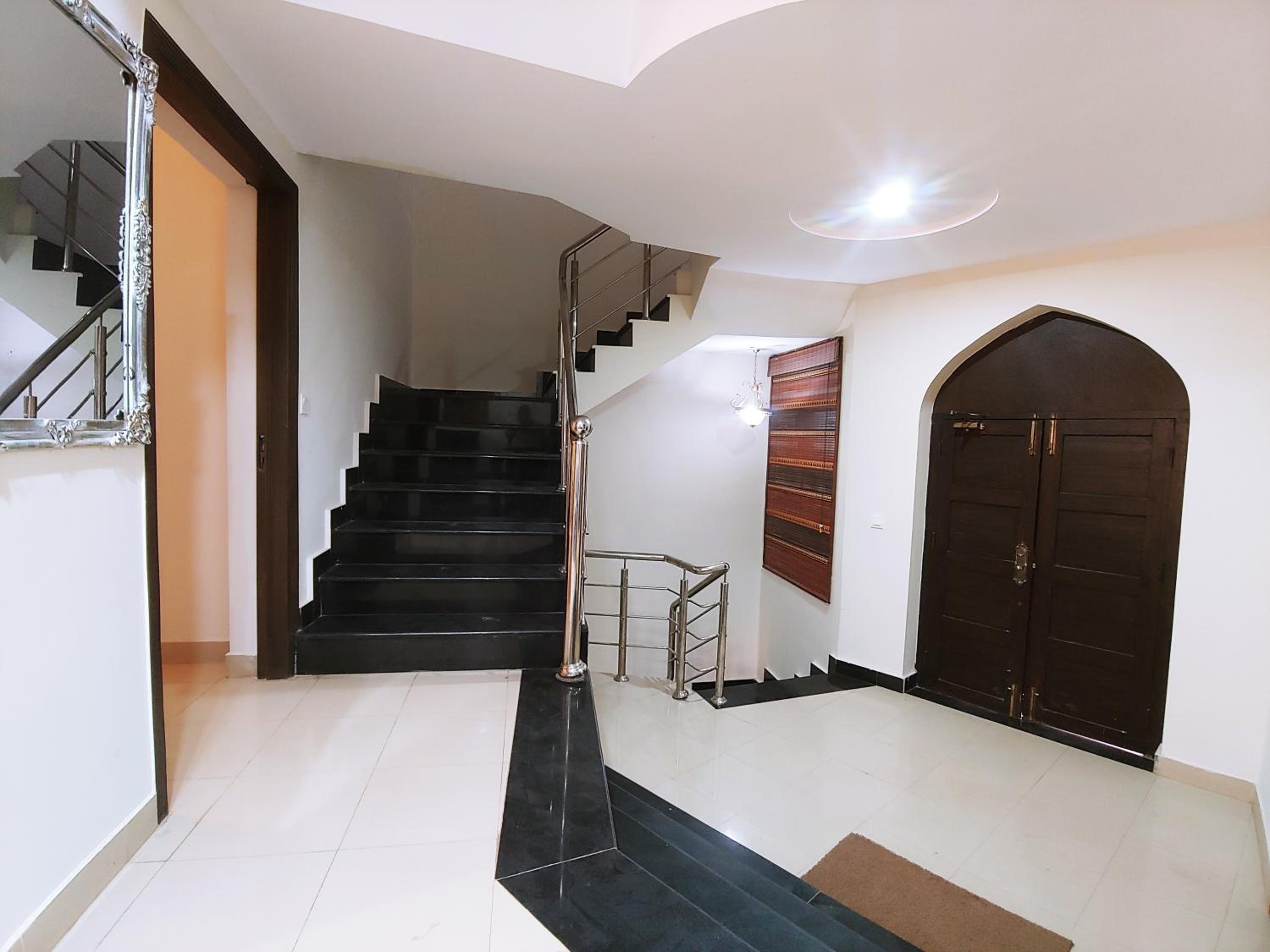 Rakaposhi Villa