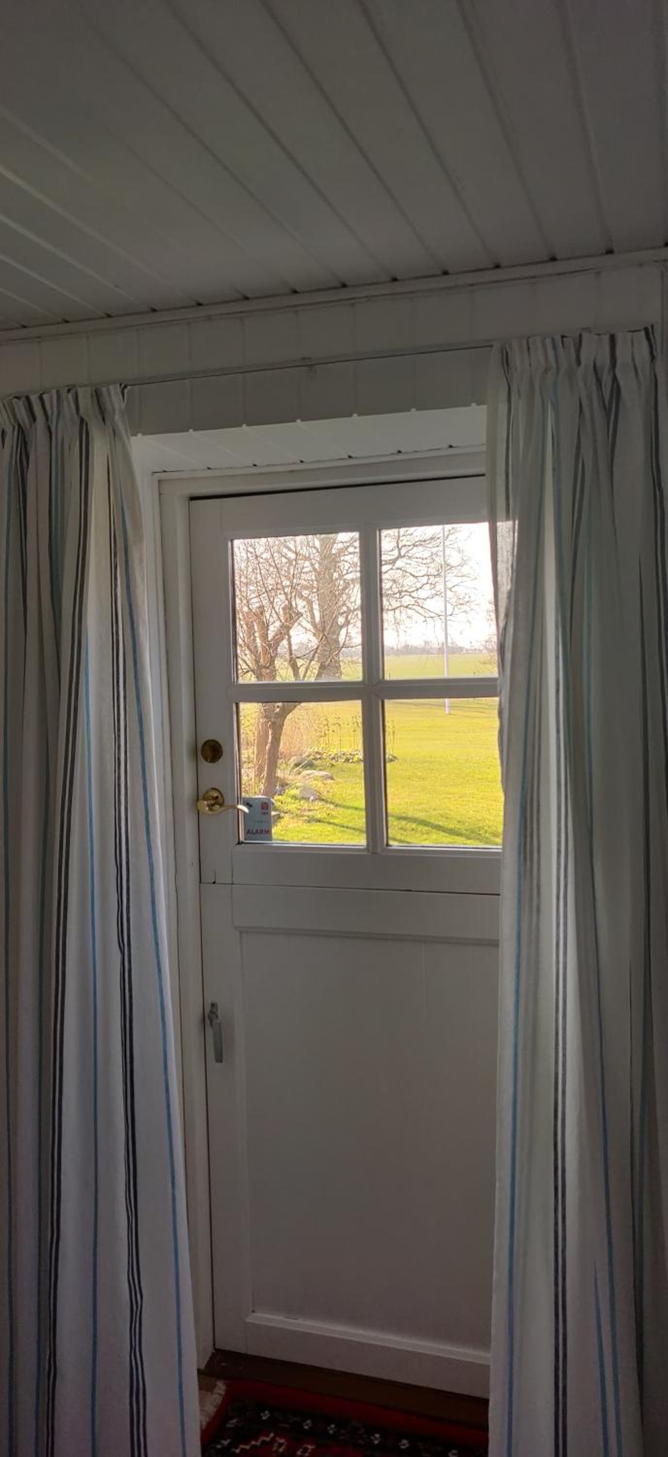 Fuglsanggaard. Private annex in nature.