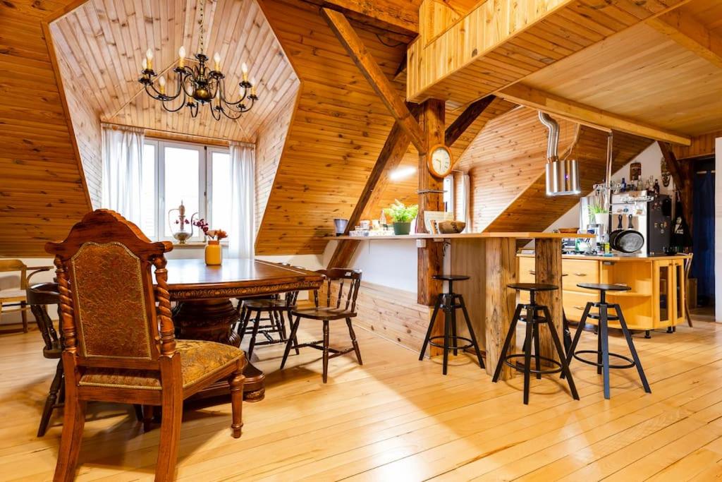 Rooftop 180m2 Loft with private SAUNA,