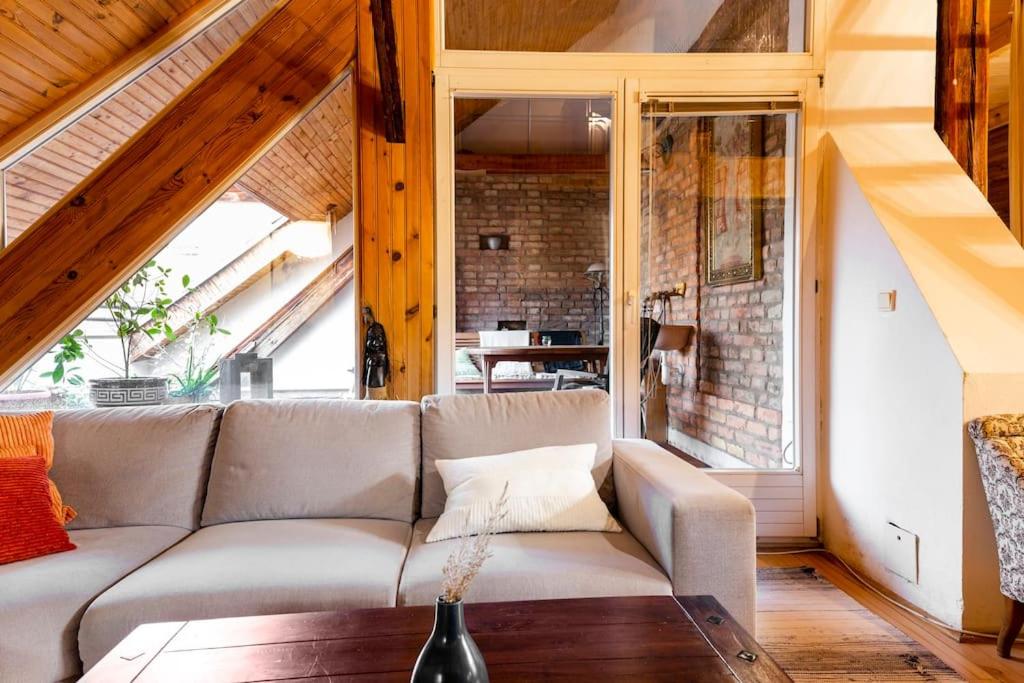 Rooftop 180m2 Loft with private SAUNA,