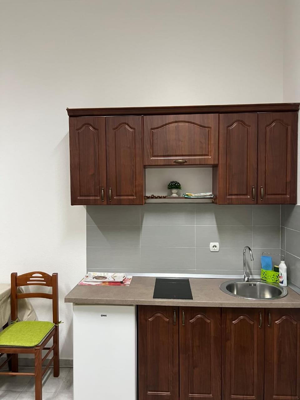Apartments Sirena - Modern stay with free parking