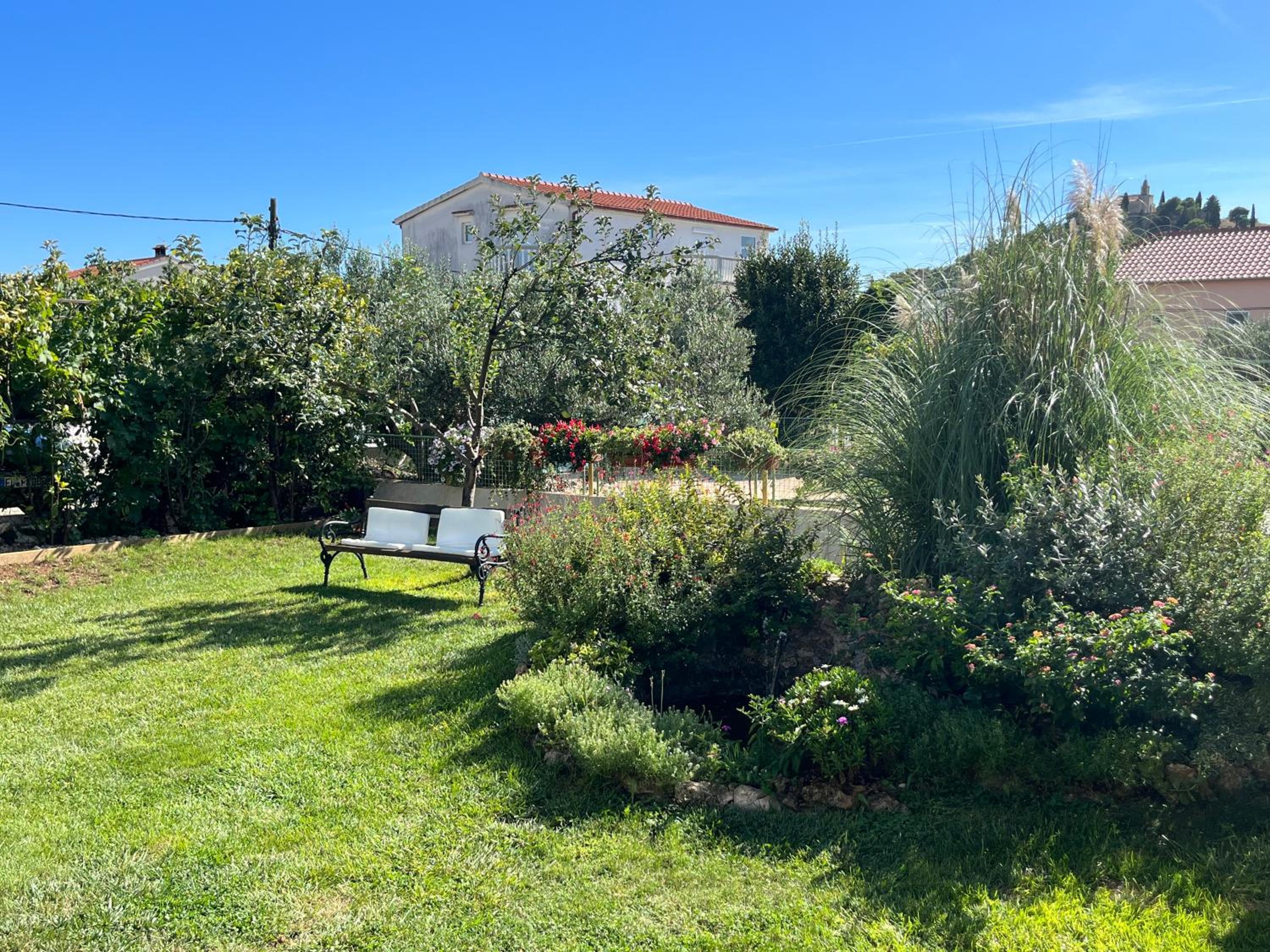Perla Alba Apartments