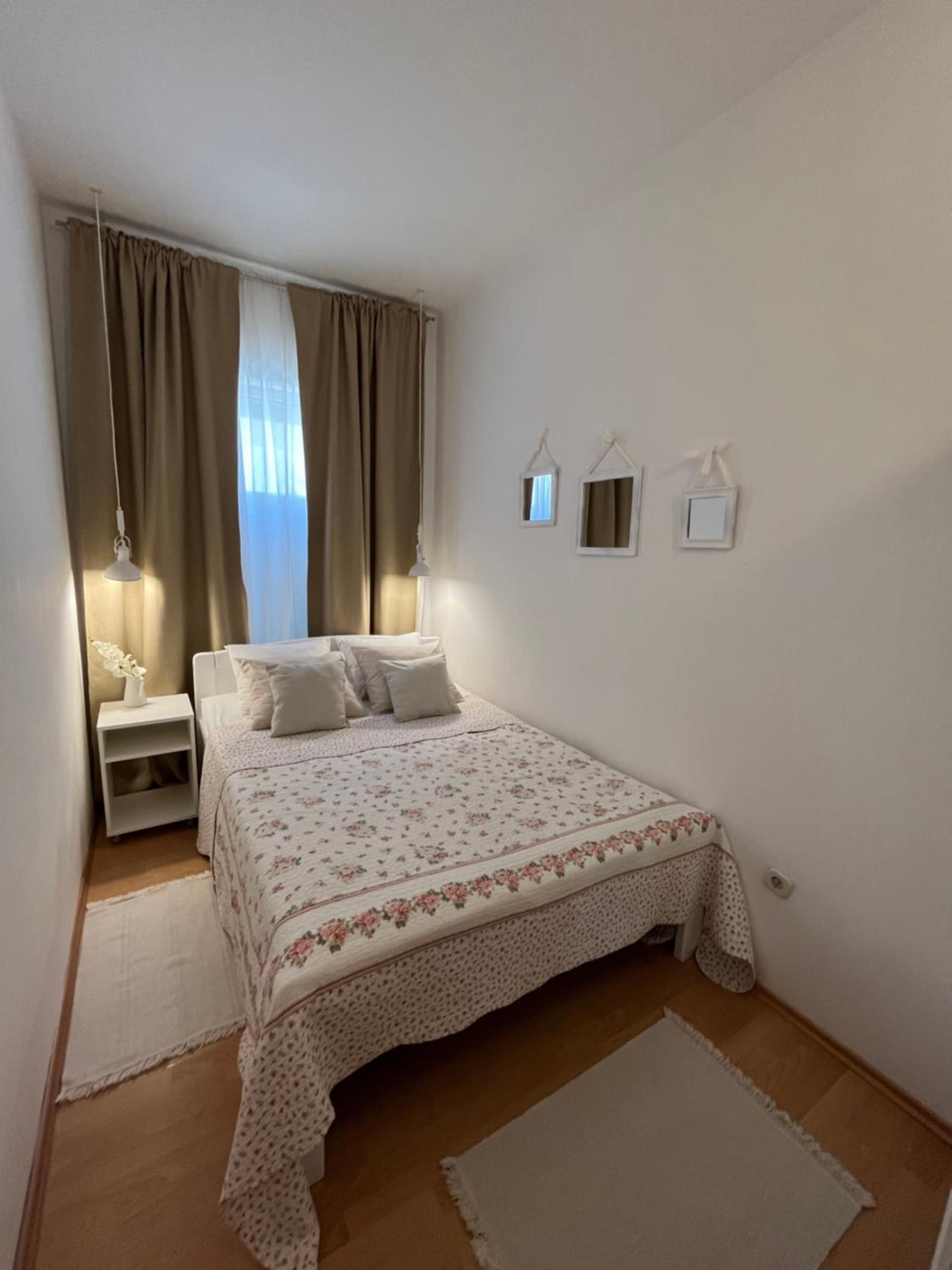 Perla Alba Apartments