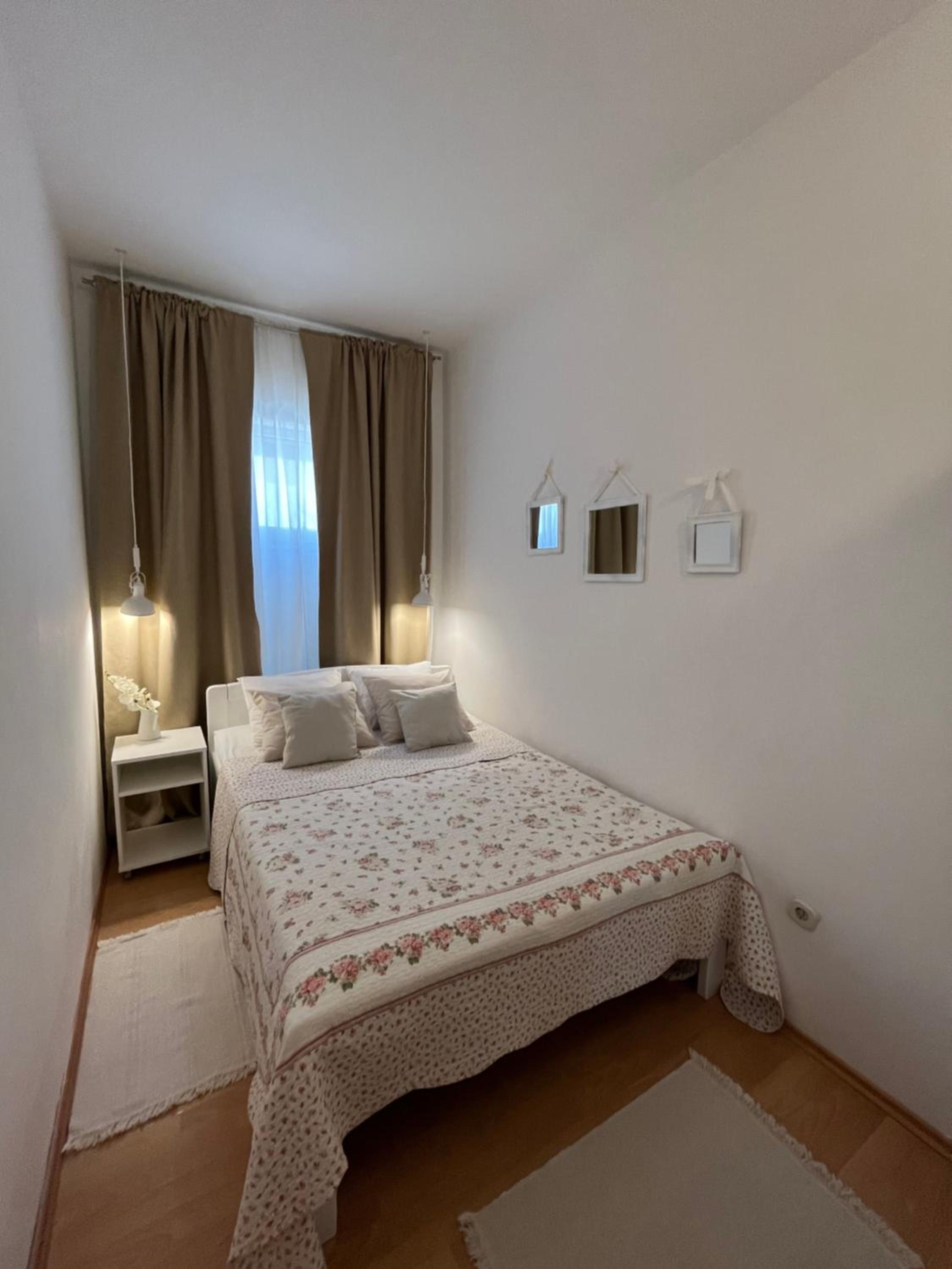 Perla Alba Apartments