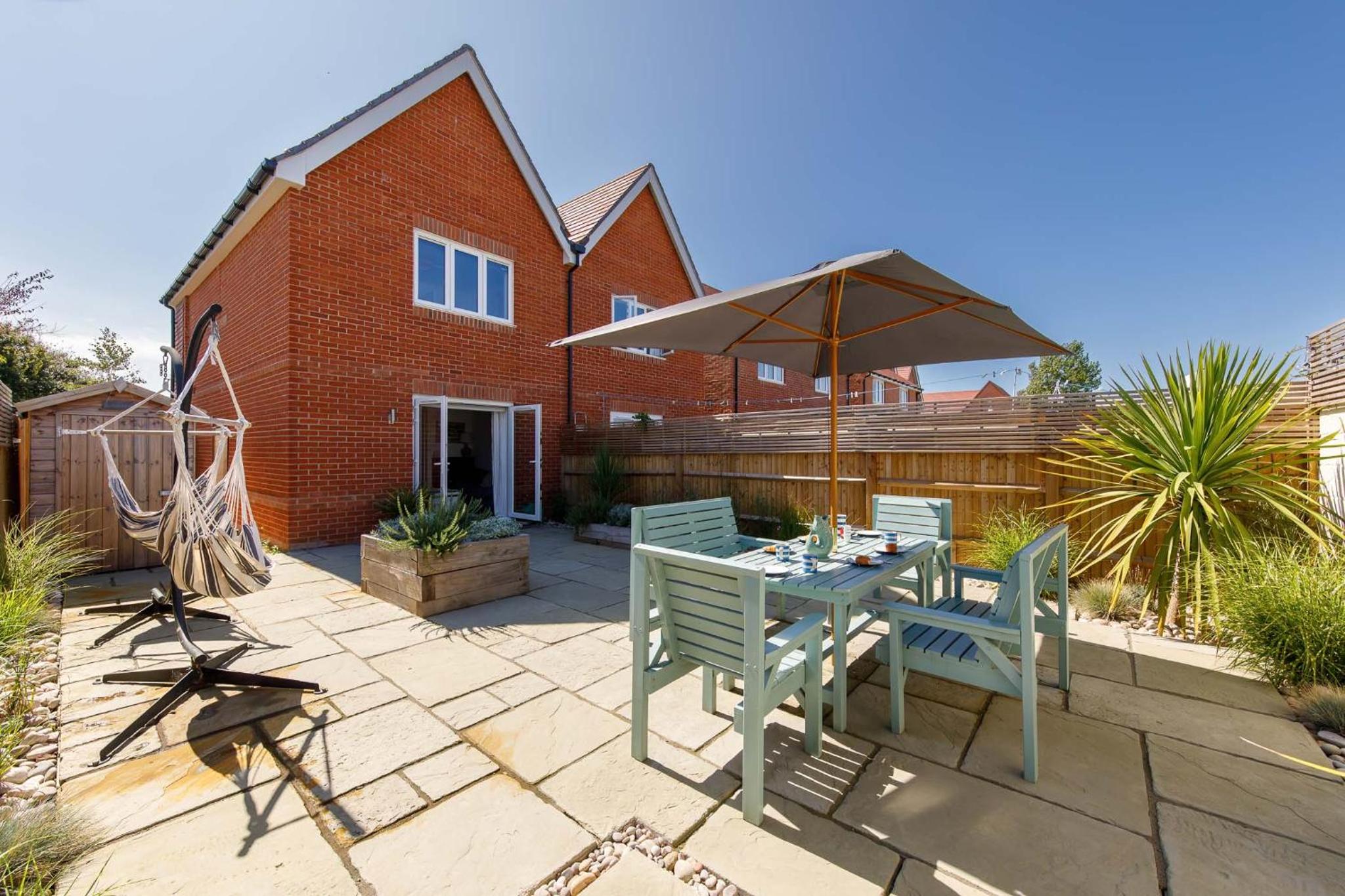 Sanderling House, with parking - walk to beach view 3