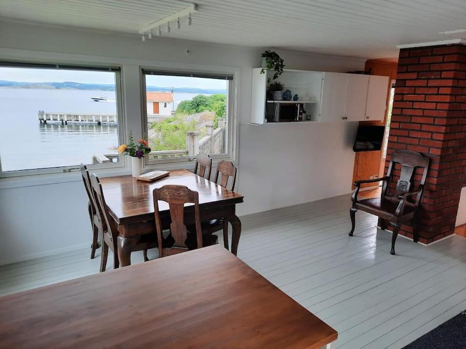 Cabin at the sea close to public beach with a jumpingtower view 4