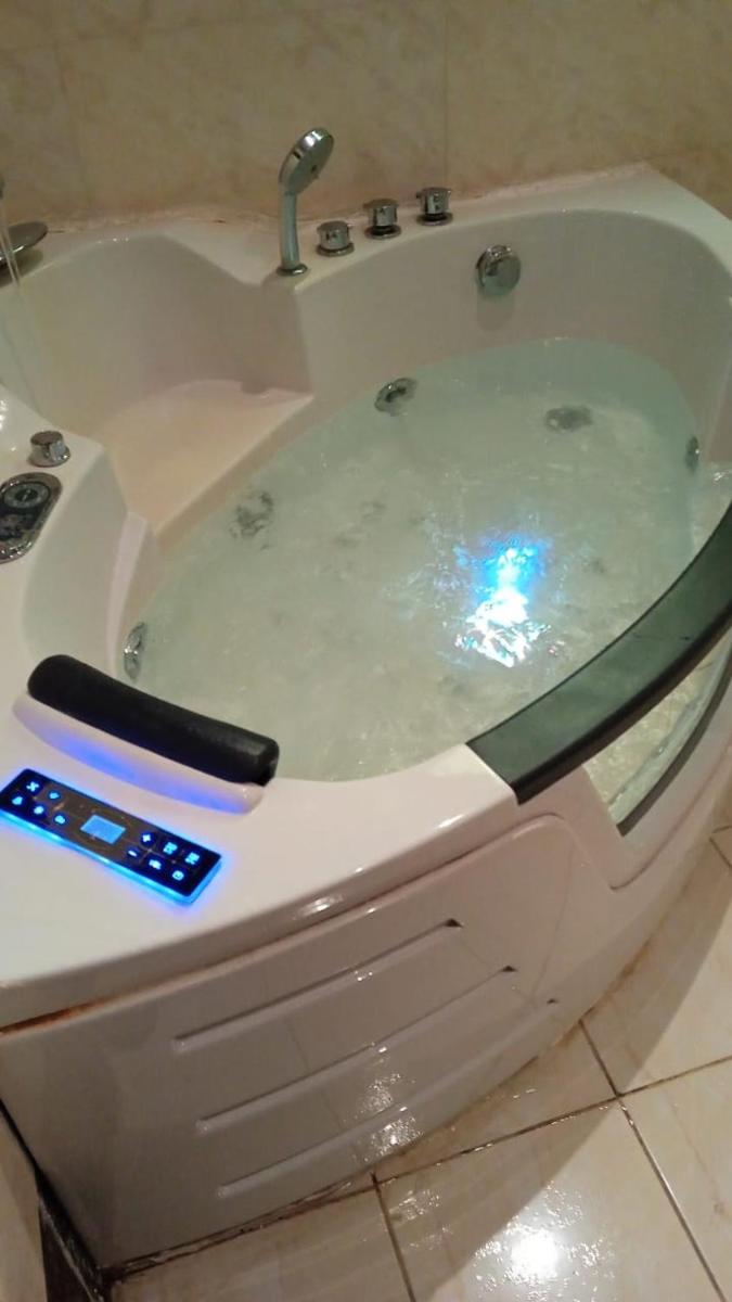 Jacuzzi