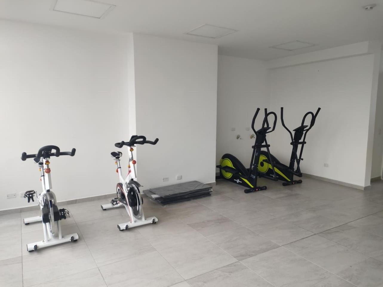 Hermoso y moderno apartaestudio en el norte de la ciudad, la Flora - 602
