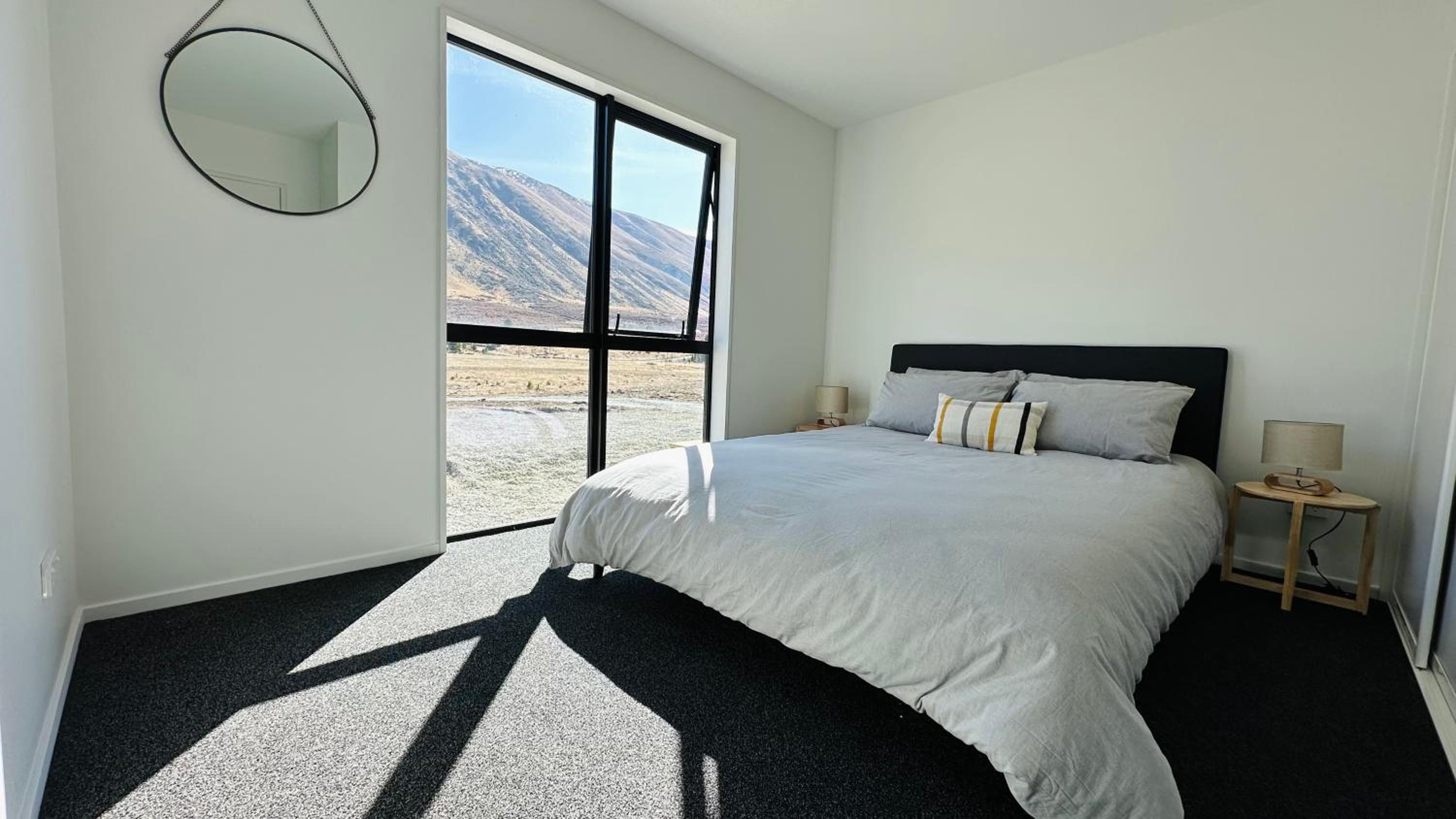 Manuka Vista
