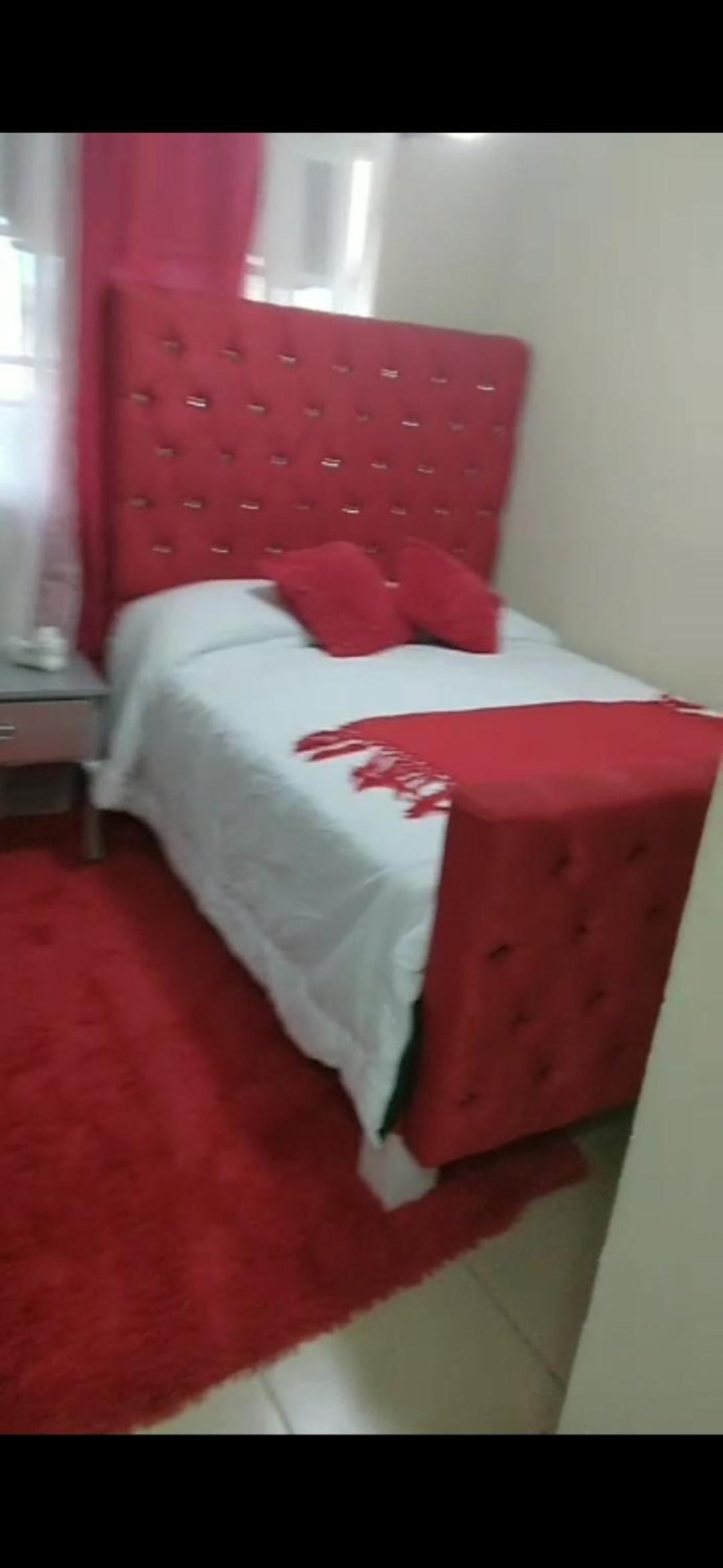 Apartamento K de 3 a 5 Minutos de la embajada view 5