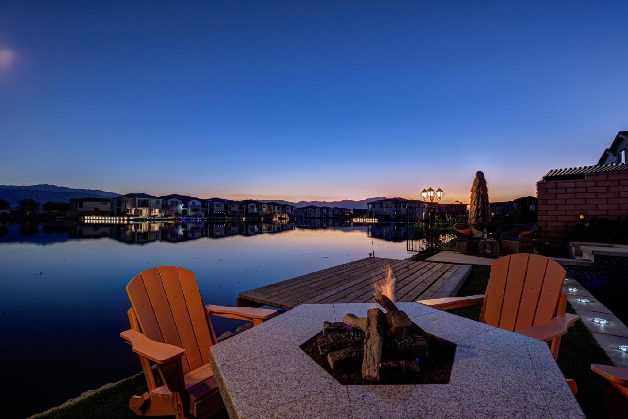 Tropical Paradise! Magnificent Lake View! view 2