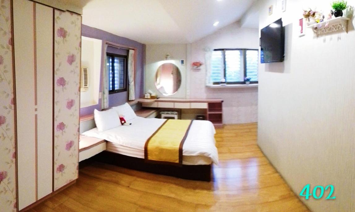 No 5 Park Homestay view 4