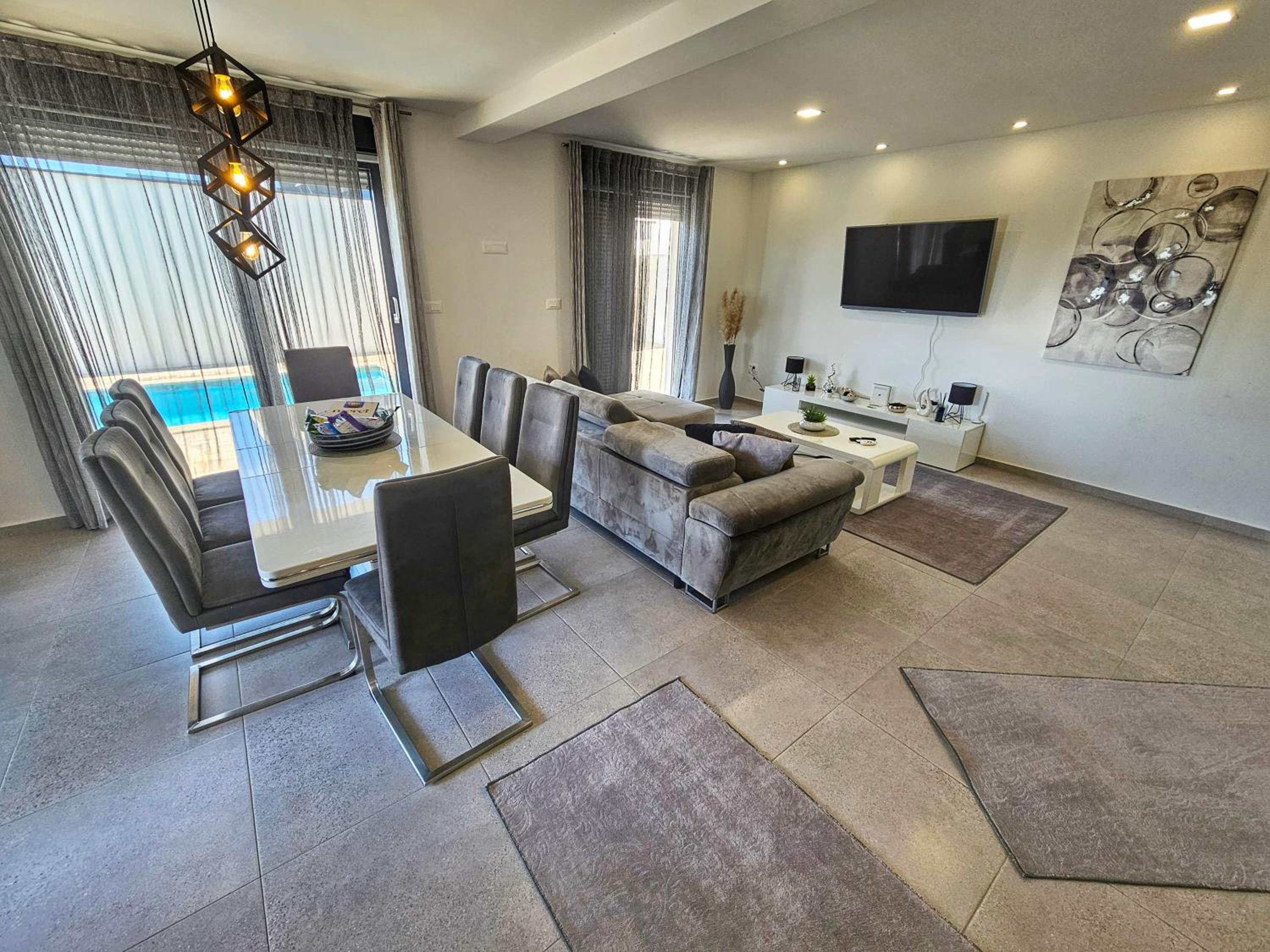 Deluxe villa in Vodice