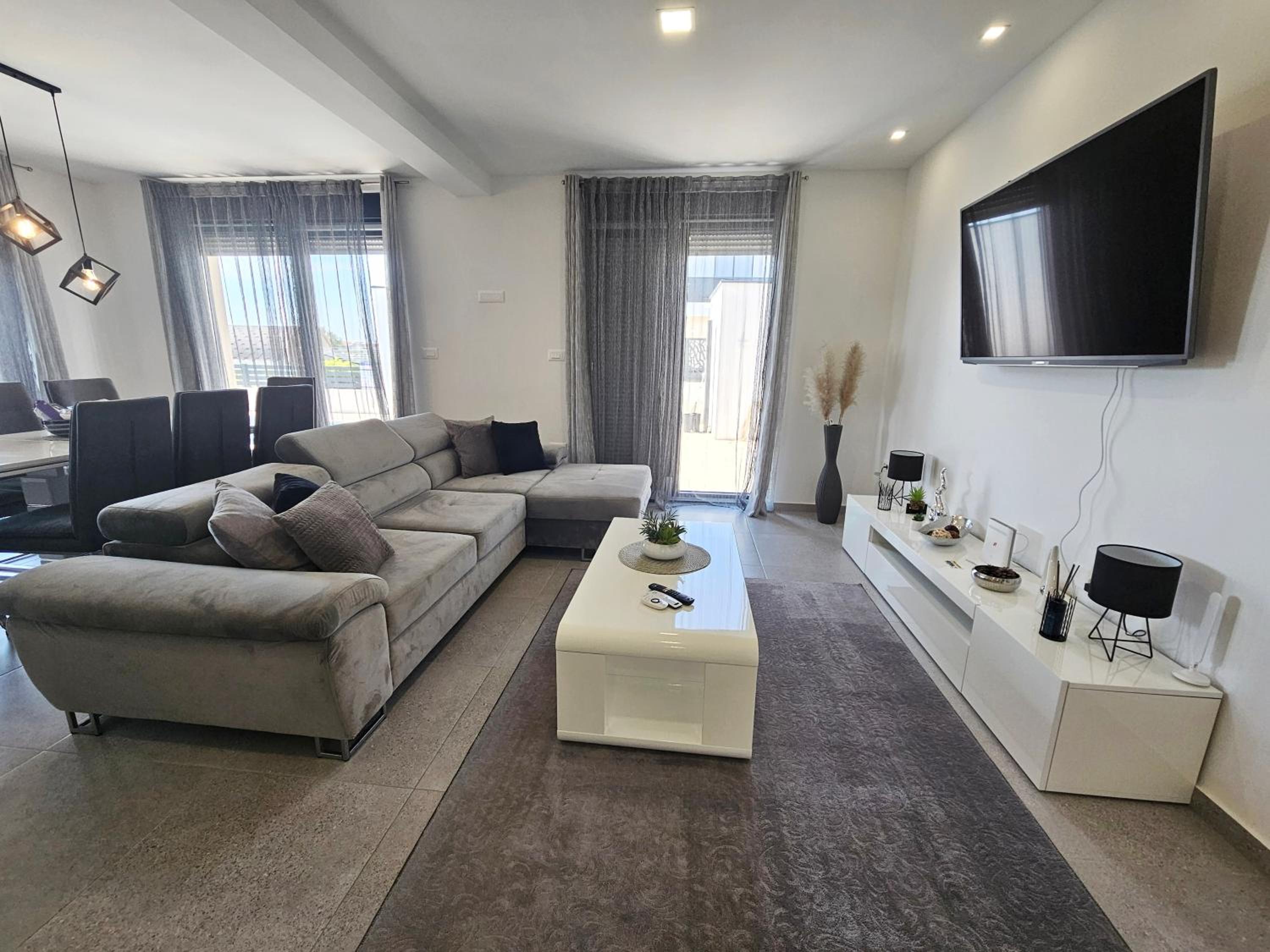 Deluxe villa in Vodice