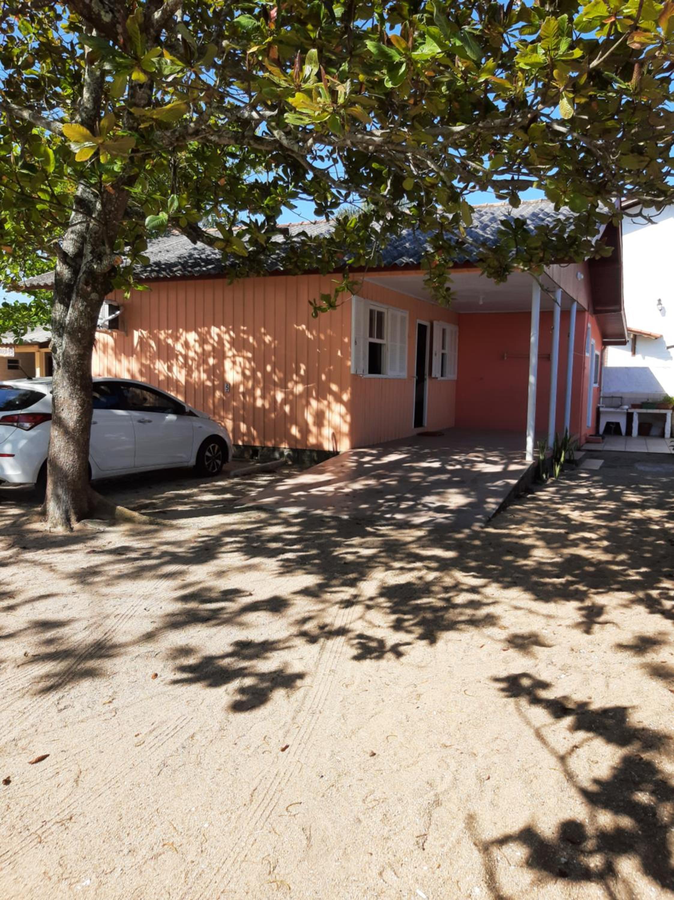 Casa na praia em frente ao mar