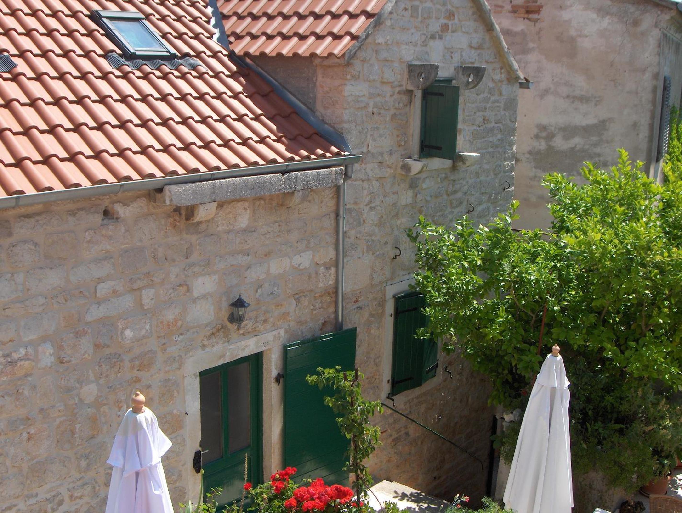 Guest House Lucijo